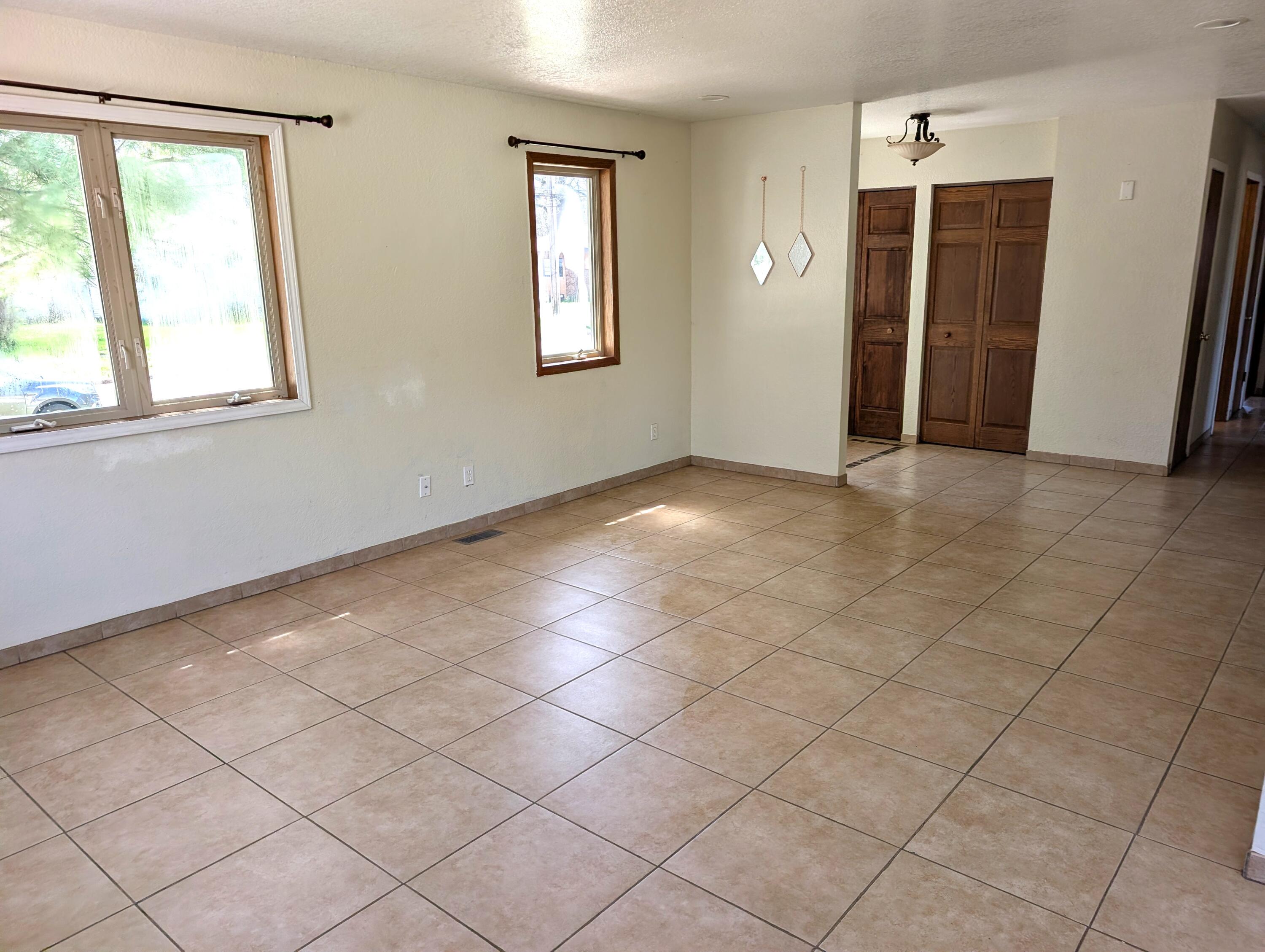 644 Wesley Avenue Muskegon MI 49442