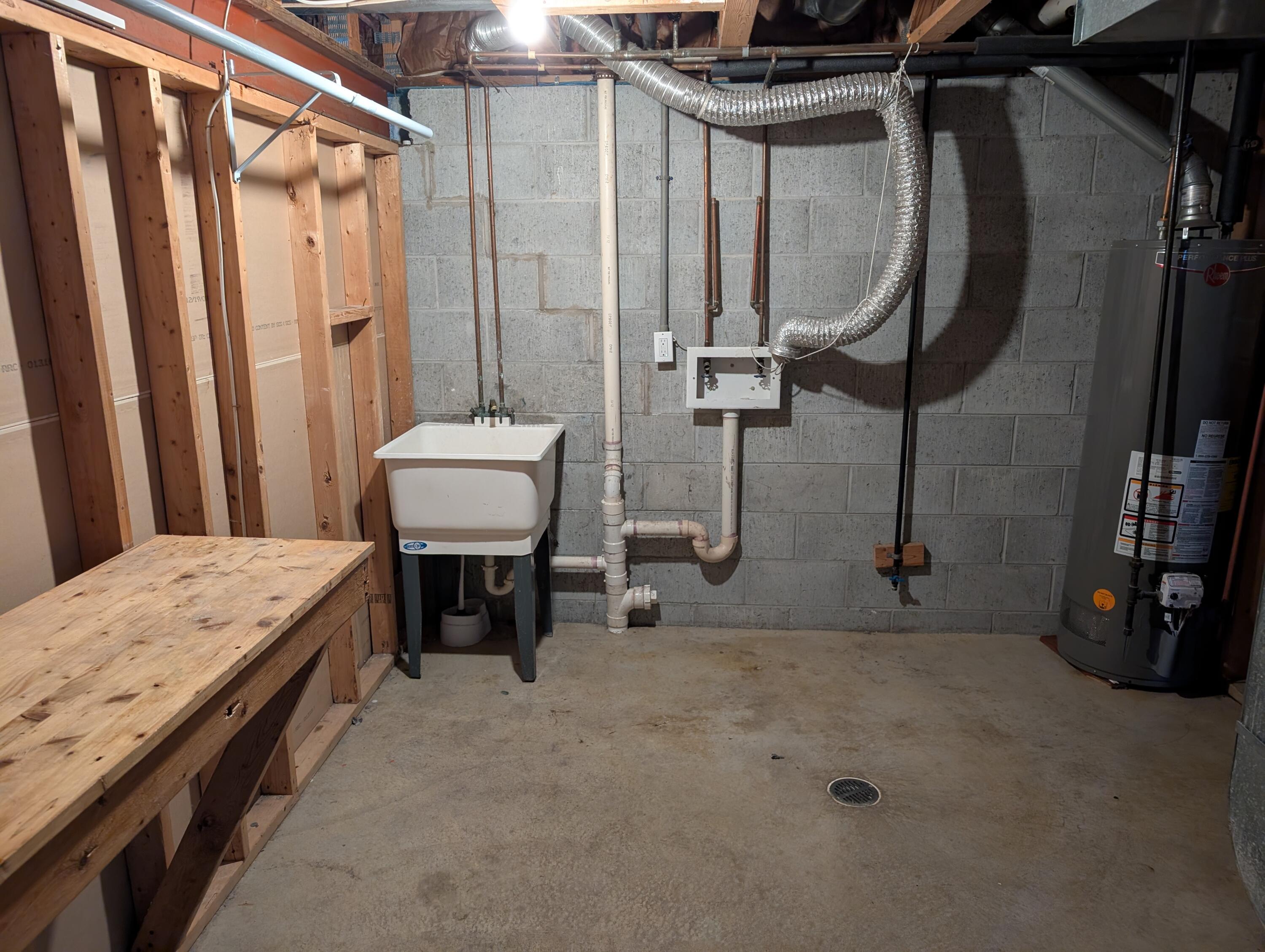 644 Wesley Avenue Muskegon MI 49442