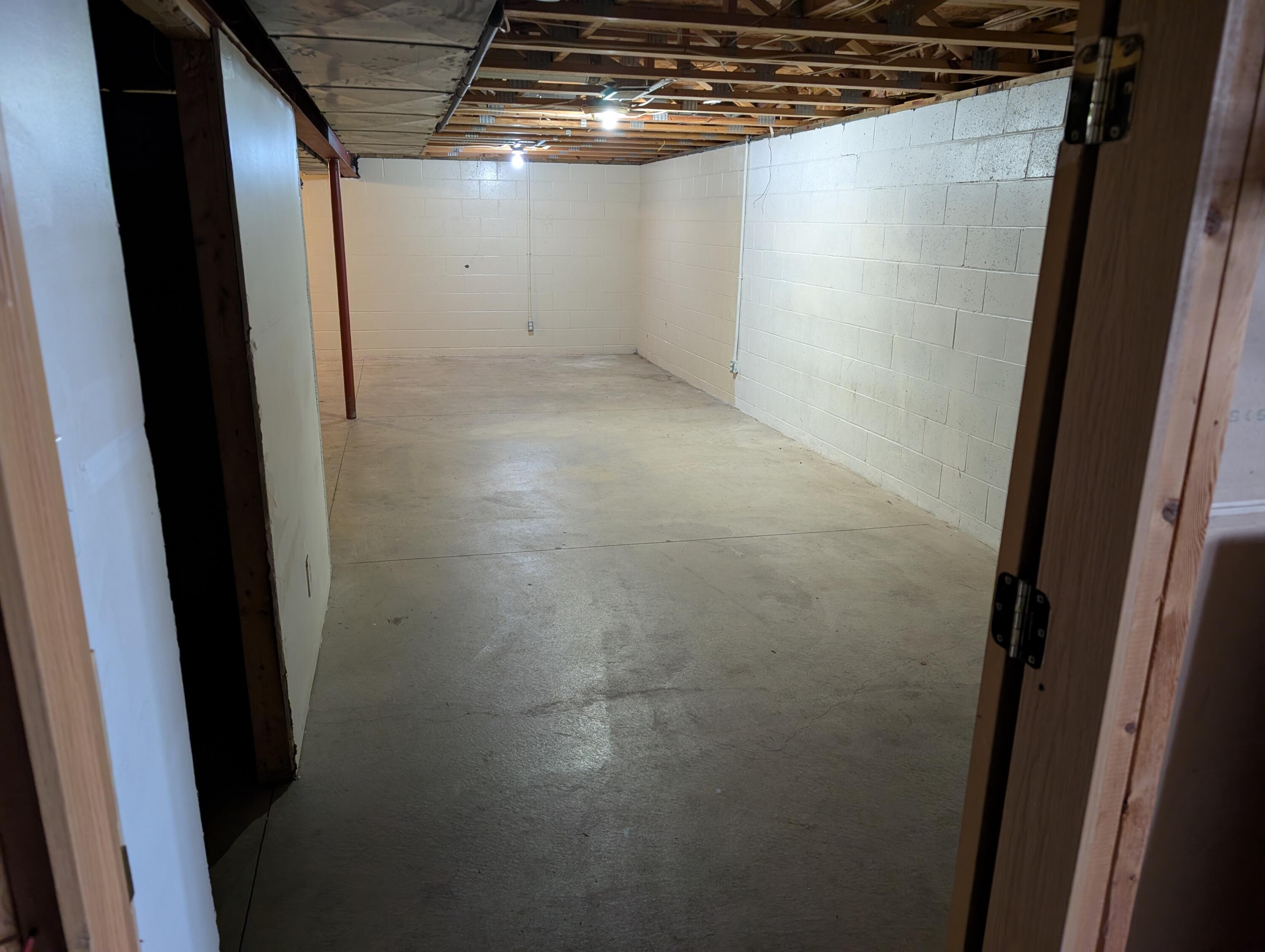 644 Wesley Avenue Muskegon MI 49442