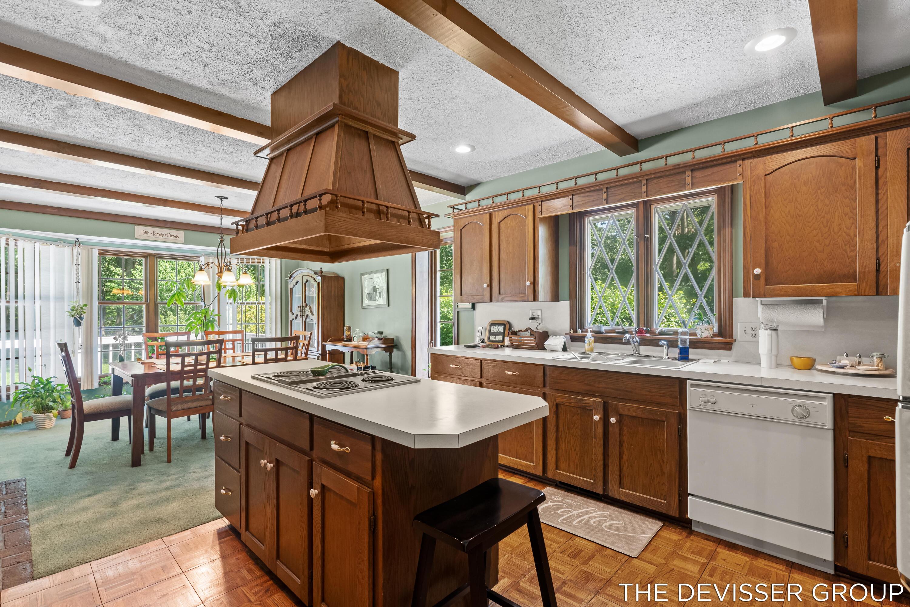 14289 Essenburg Drive Holland MI 49424