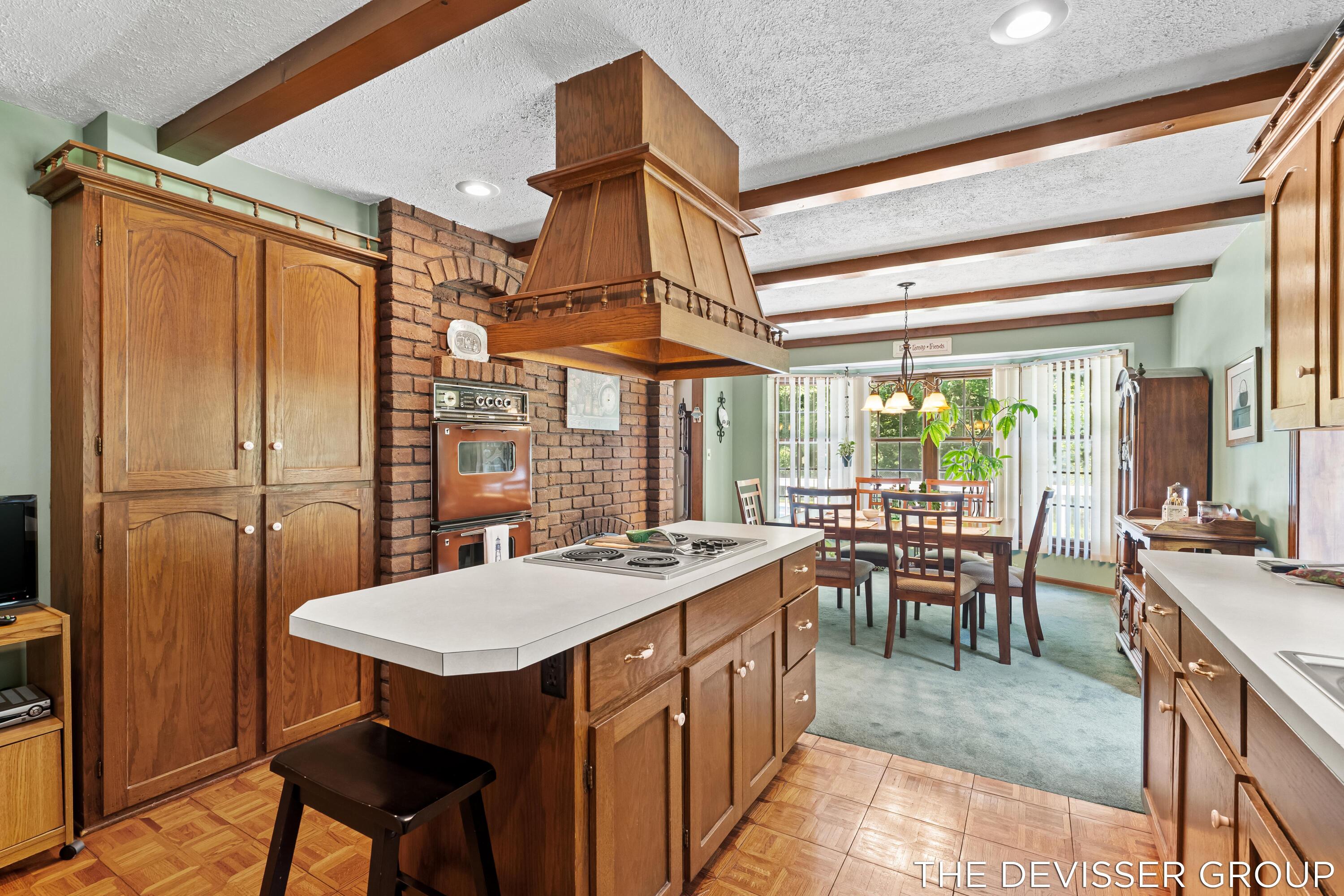 14289 Essenburg Drive Holland MI 49424