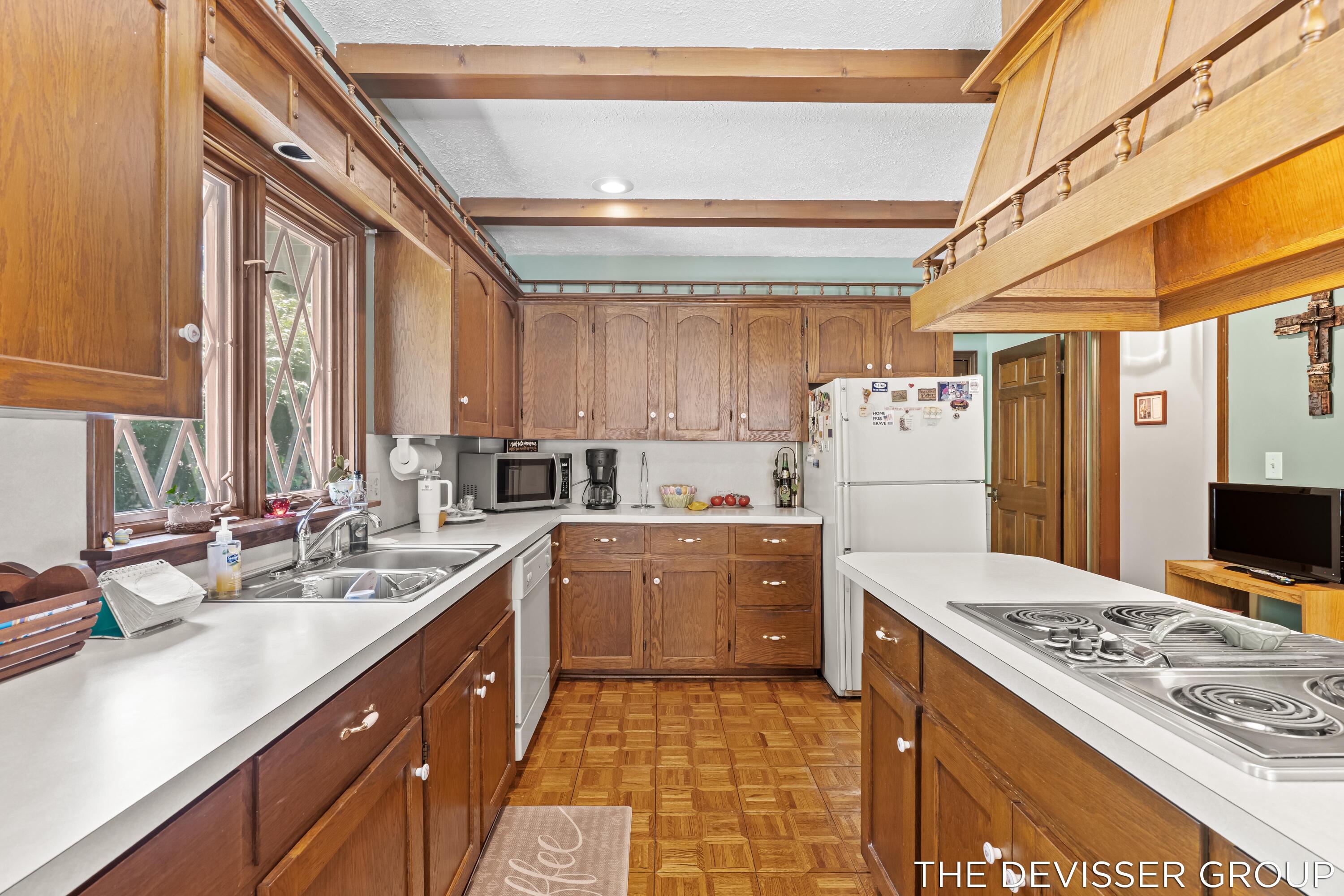 14289 Essenburg Drive Holland MI 49424
