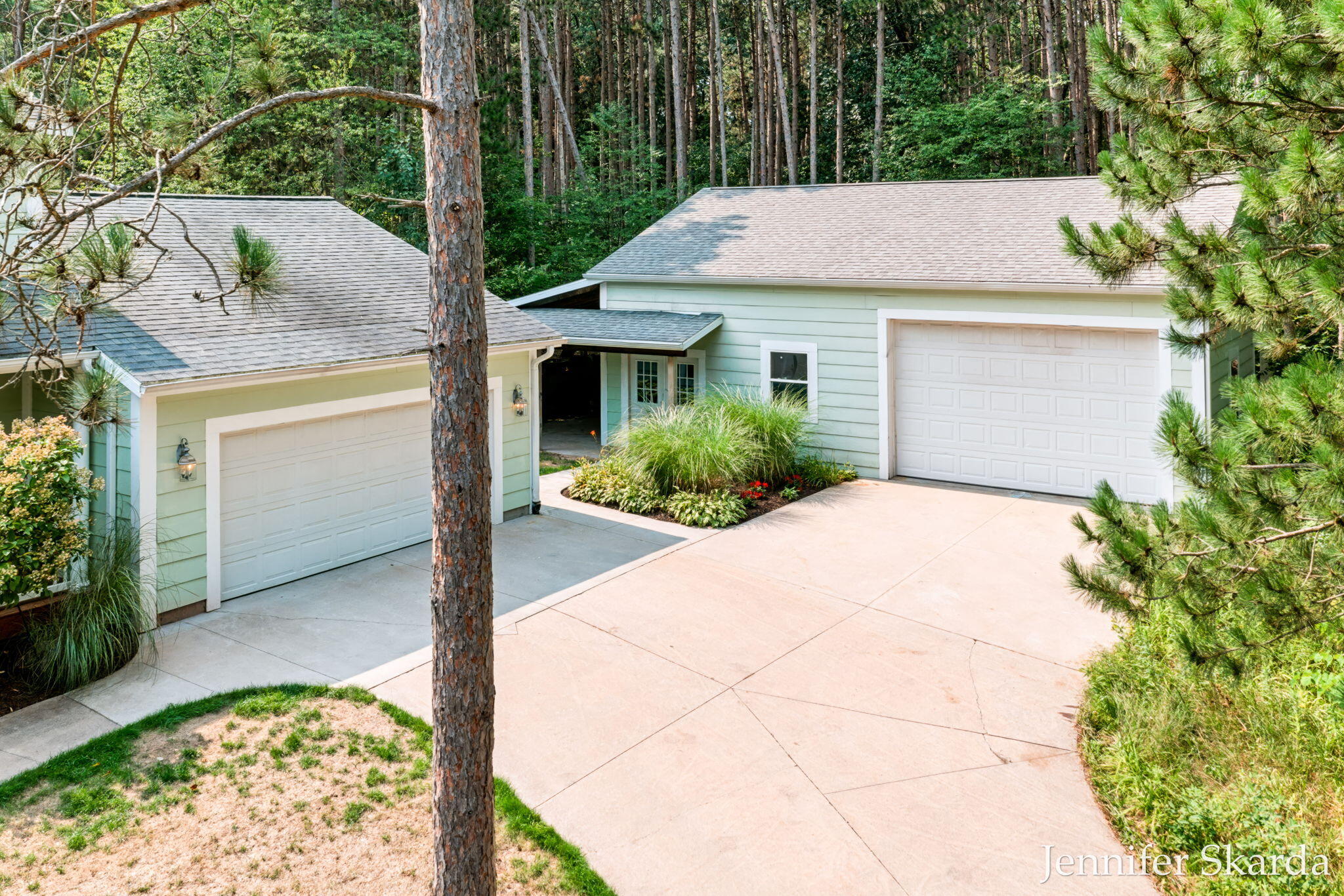 4530 Summit Forest Drive NE Rockford MI 49341