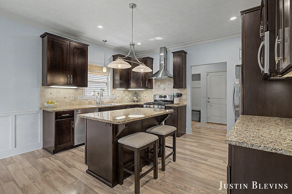 5515 Hagenvale Court NE Rockford MI 49341