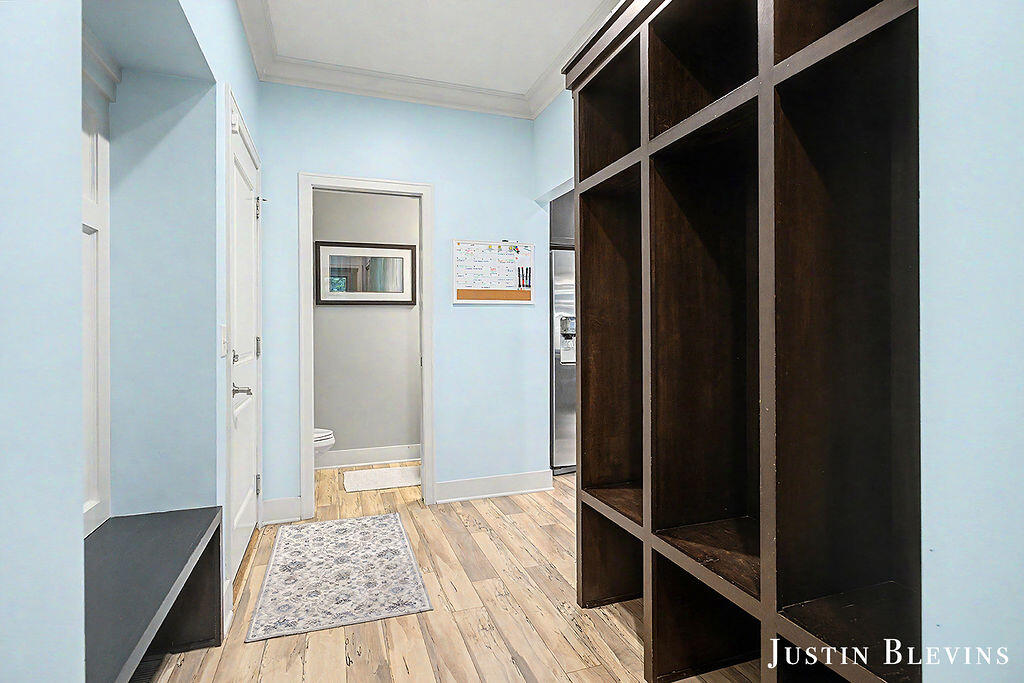 5515 Hagenvale Court NE Rockford MI 49341