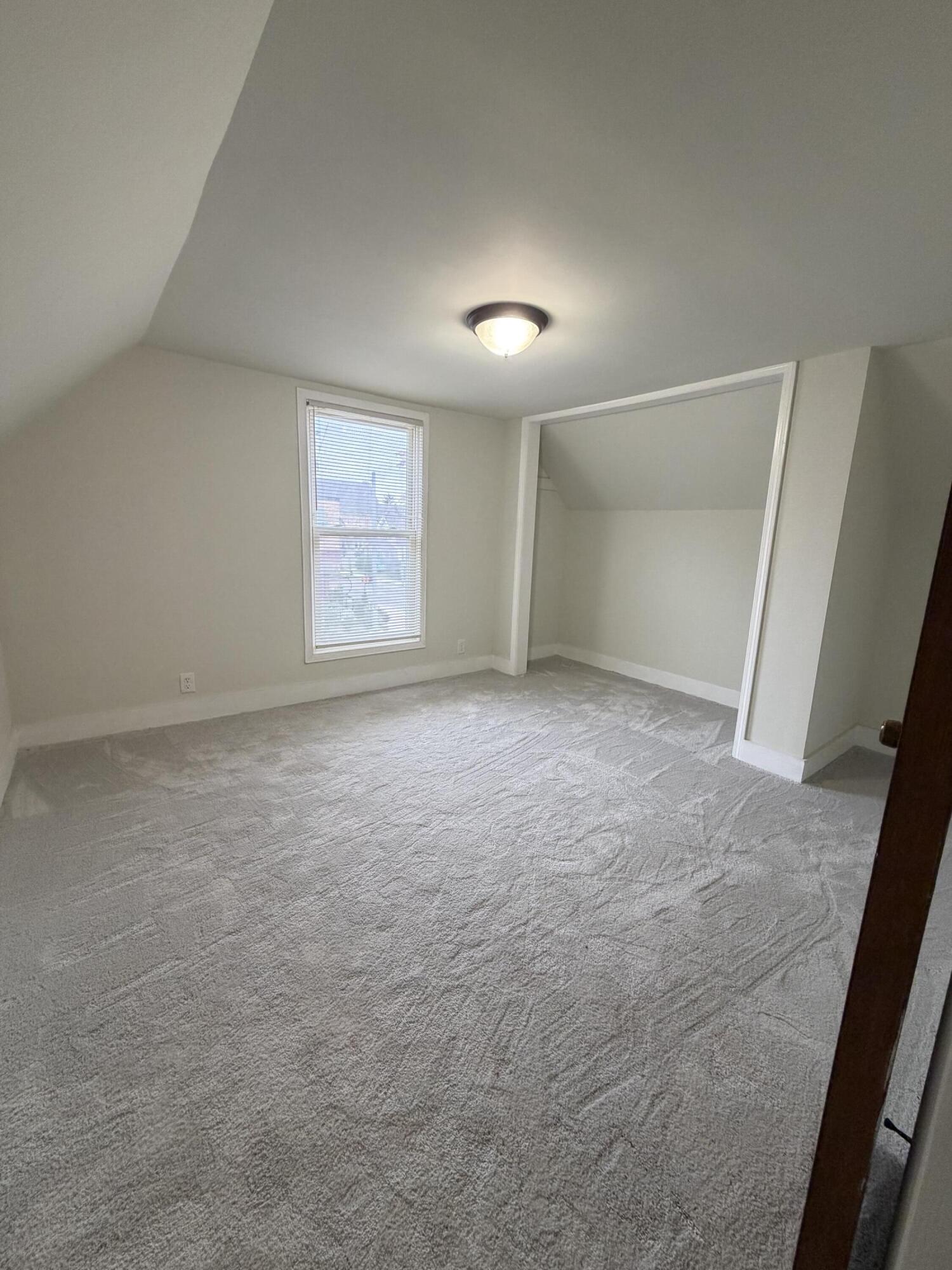 1205 SE Hall Street SE Grand Rapids MI 49506