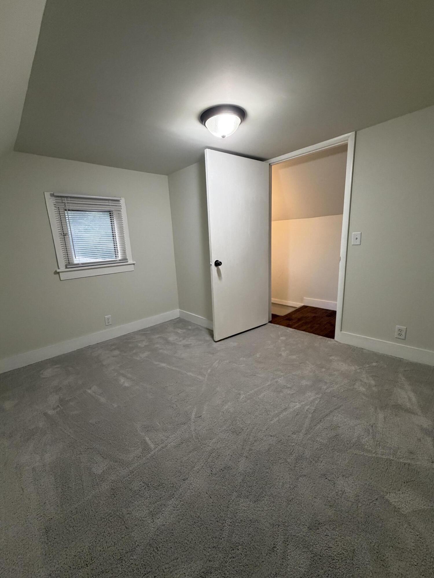 1205 SE Hall Street SE Grand Rapids MI 49506