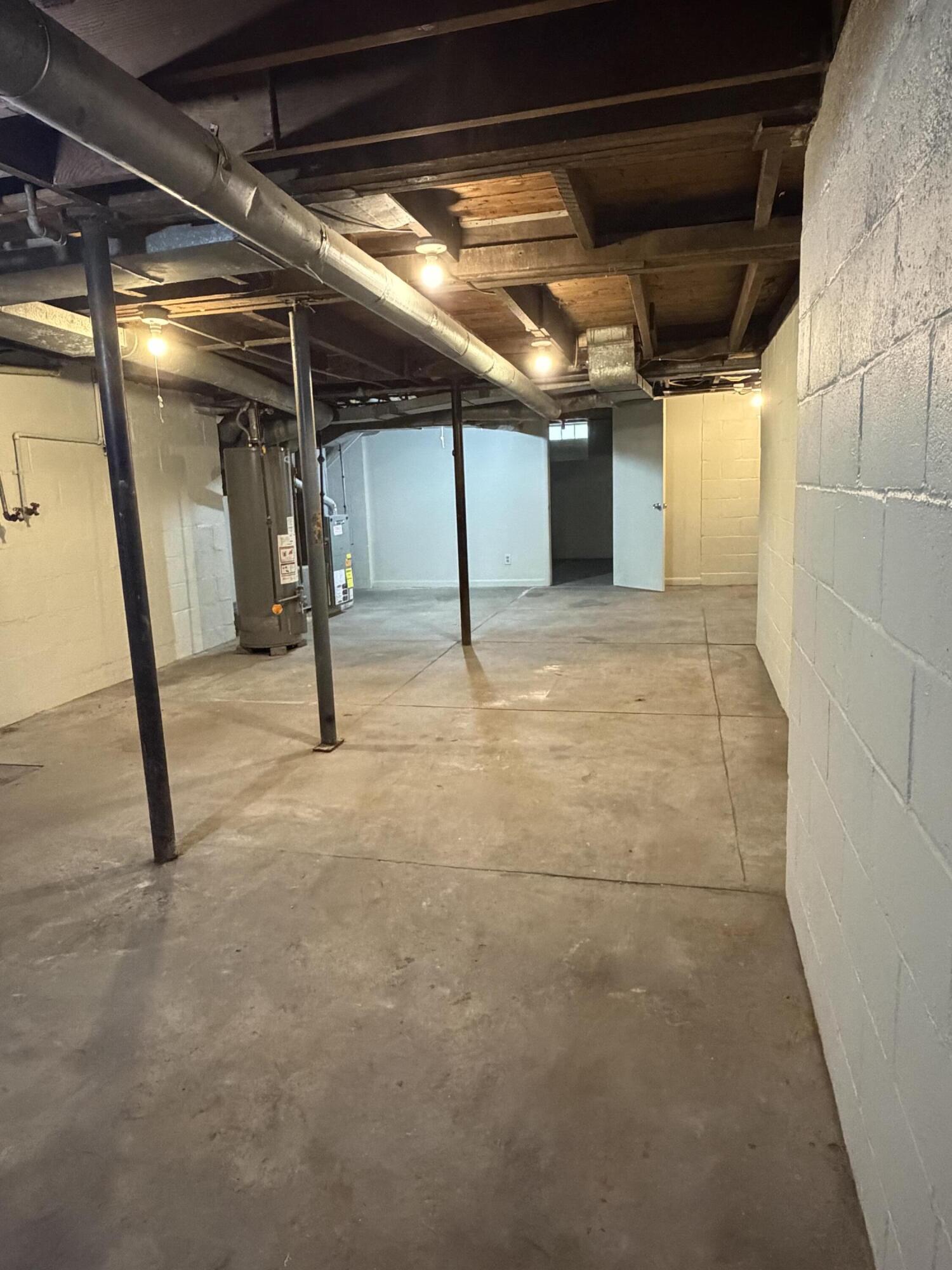 1205 SE Hall Street SE Grand Rapids MI 49506