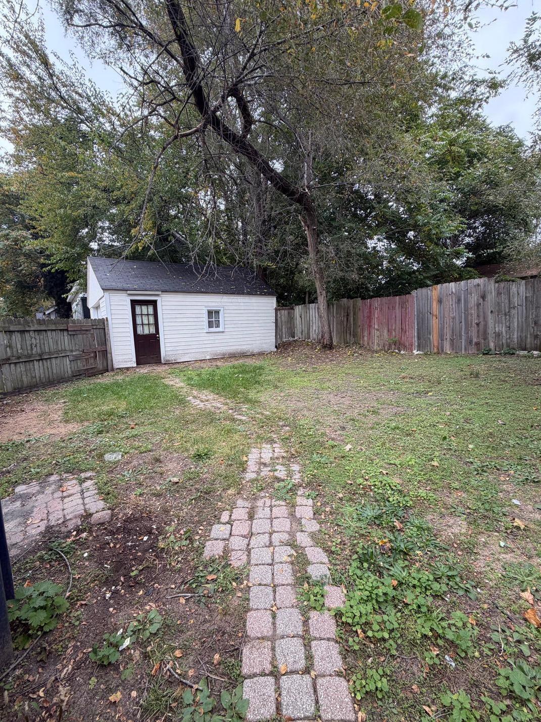 1205 SE Hall Street SE Grand Rapids MI 49506
