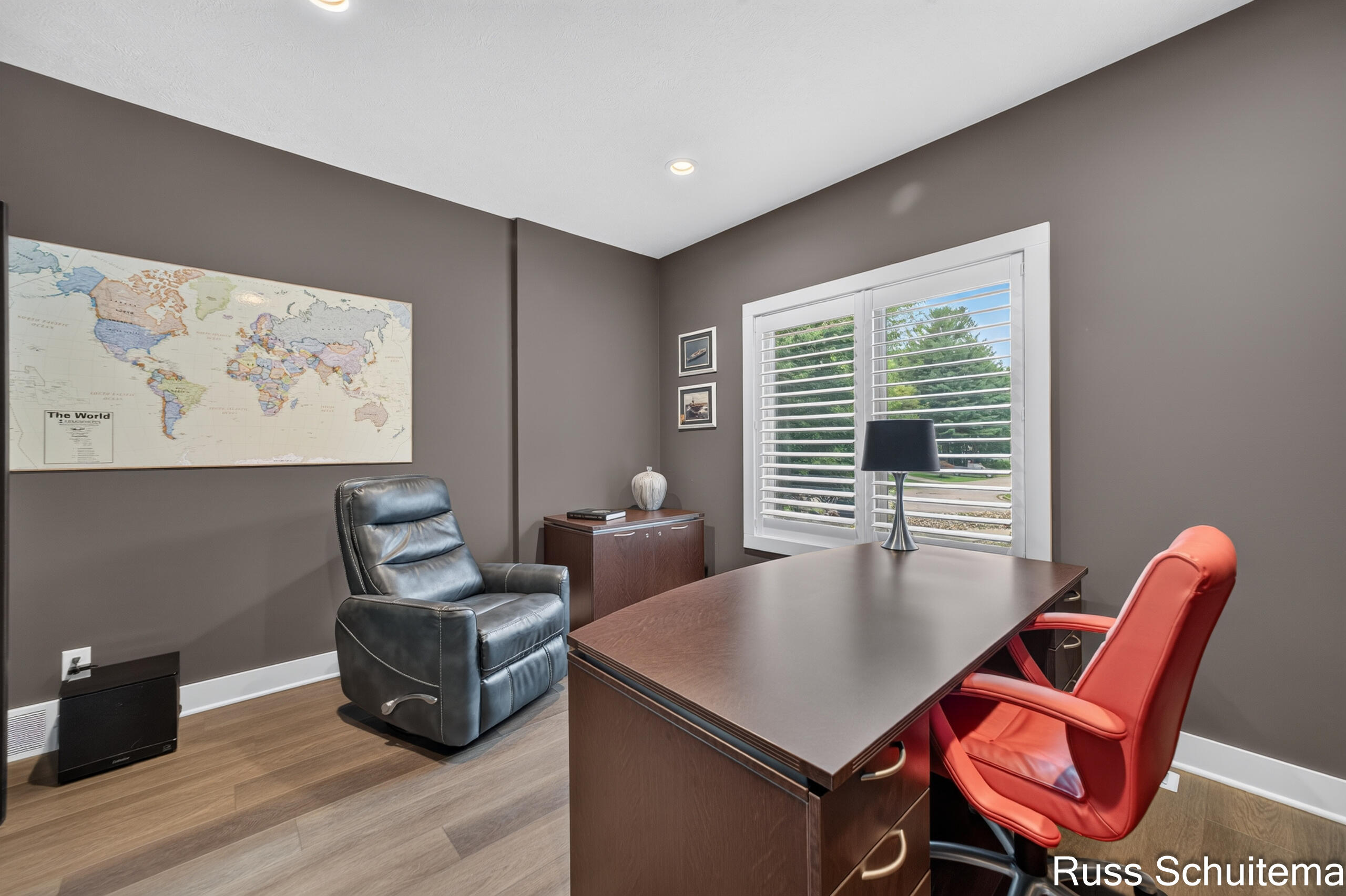 6335 Silverton Drive Norton Shores MI 49444