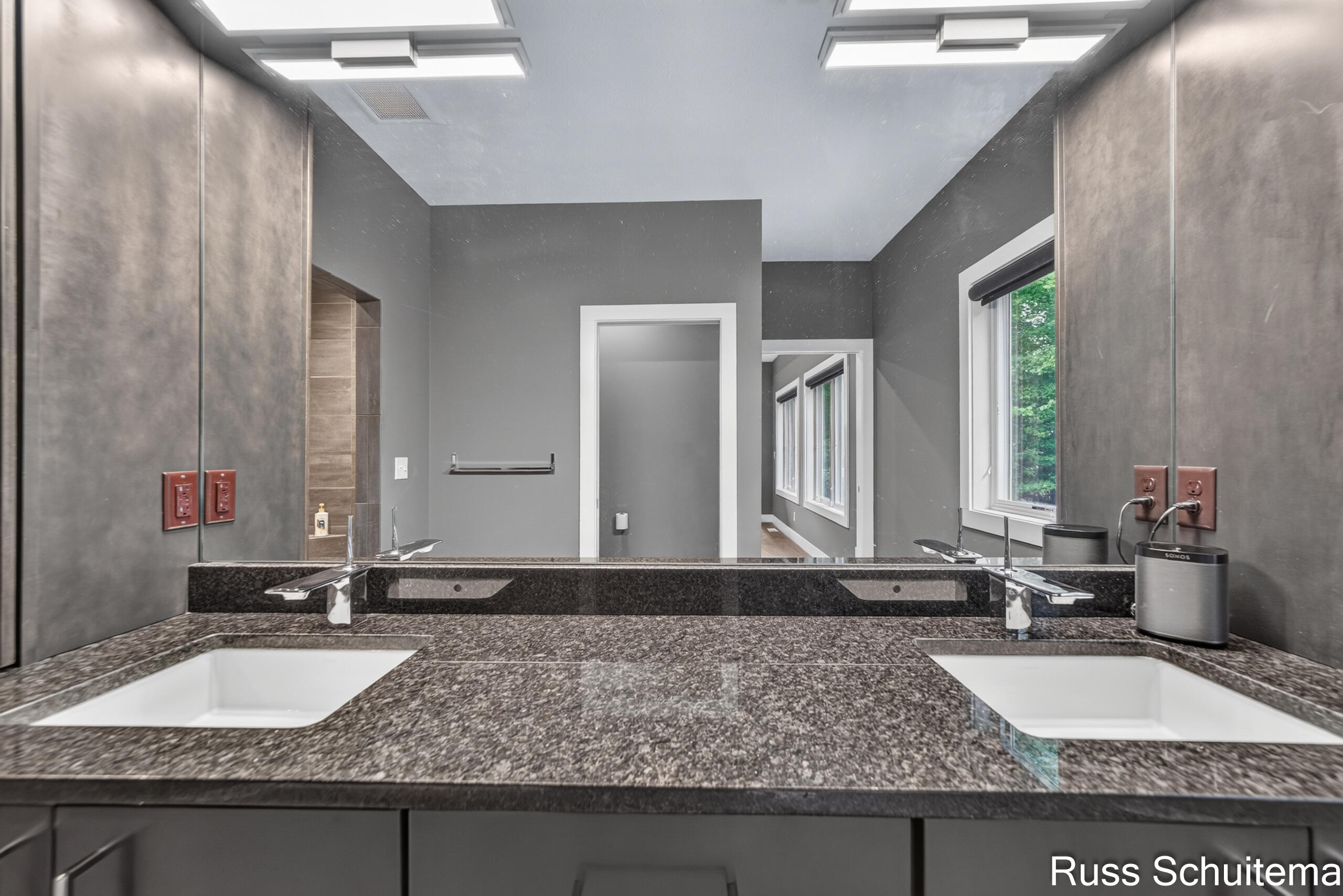 6335 Silverton Drive Norton Shores MI 49444