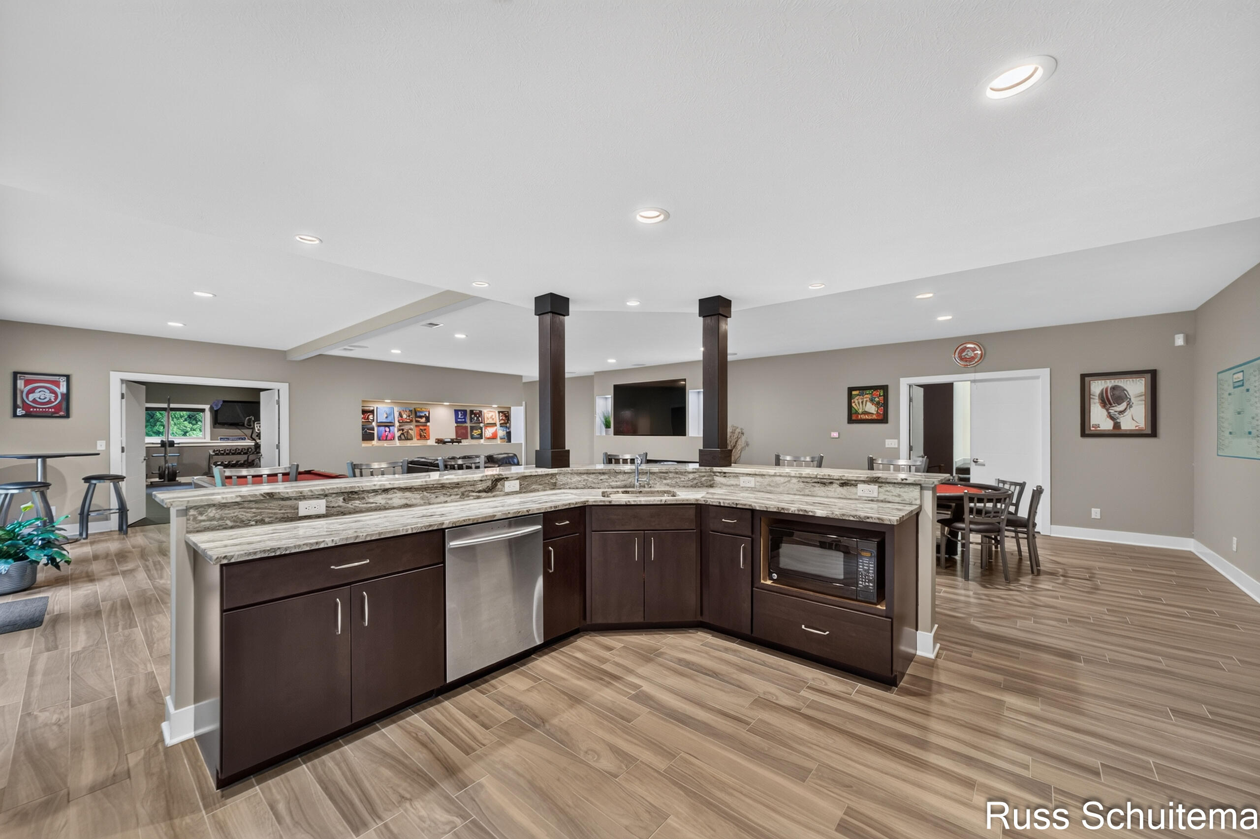 6335 Silverton Drive Norton Shores MI 49444