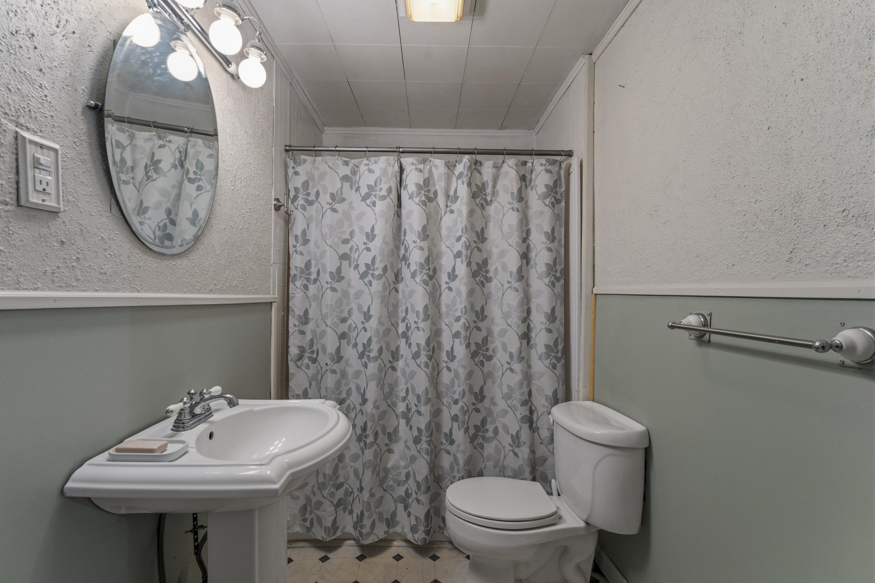 319 S 5th Street Niles MI 49120