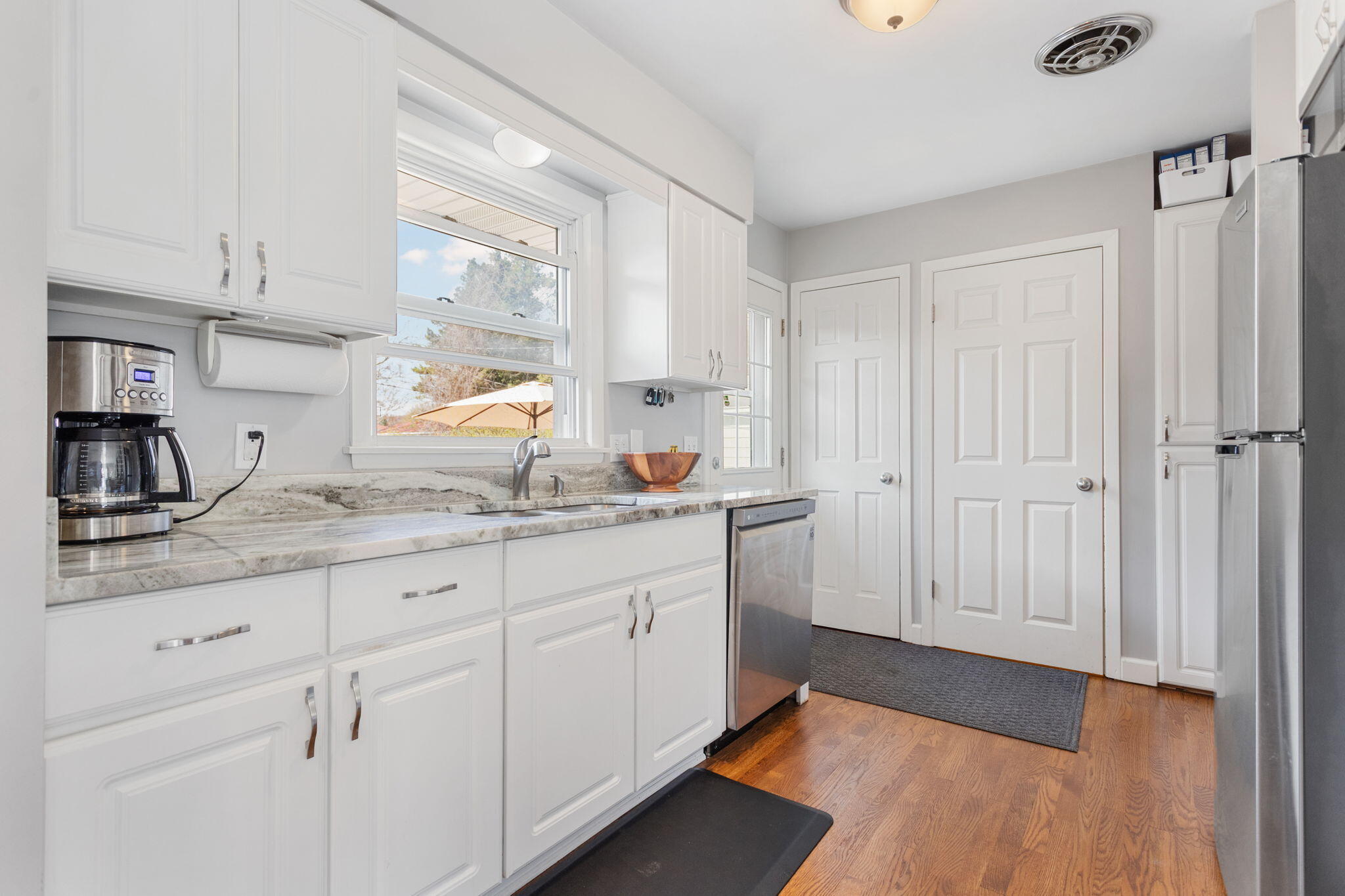 1138 Park Avenue Grand Haven MI 49417