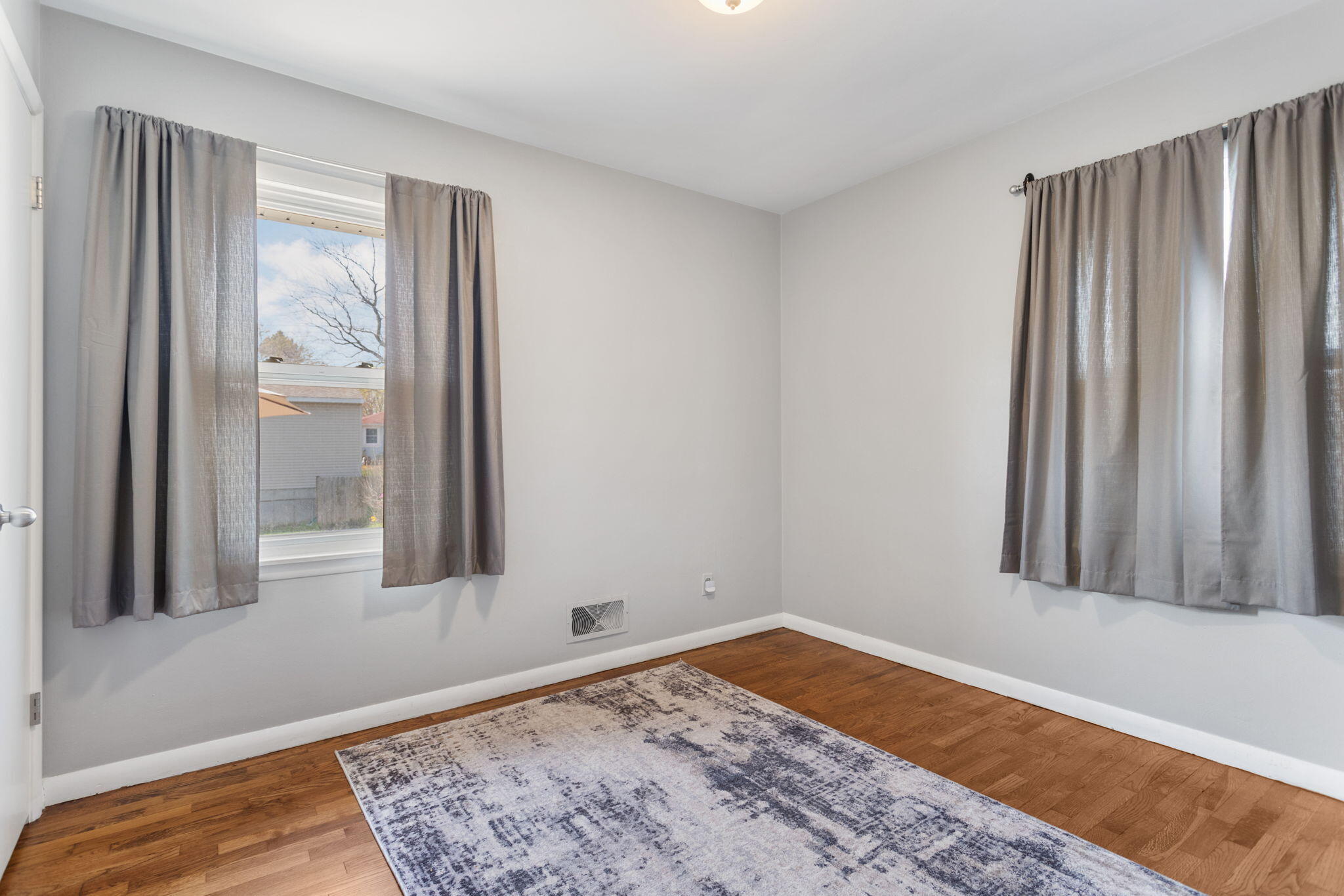 1138 Park Avenue Grand Haven MI 49417