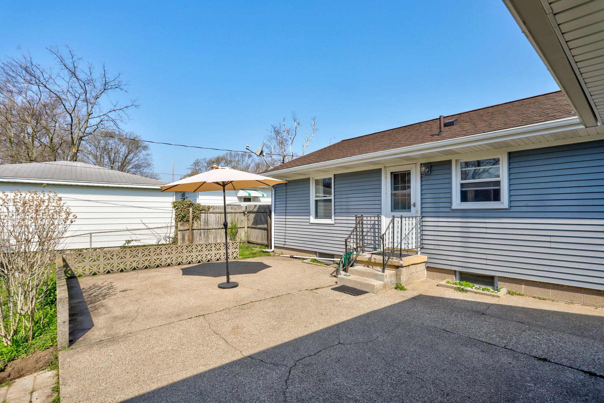 1138 Park Avenue Grand Haven MI 49417