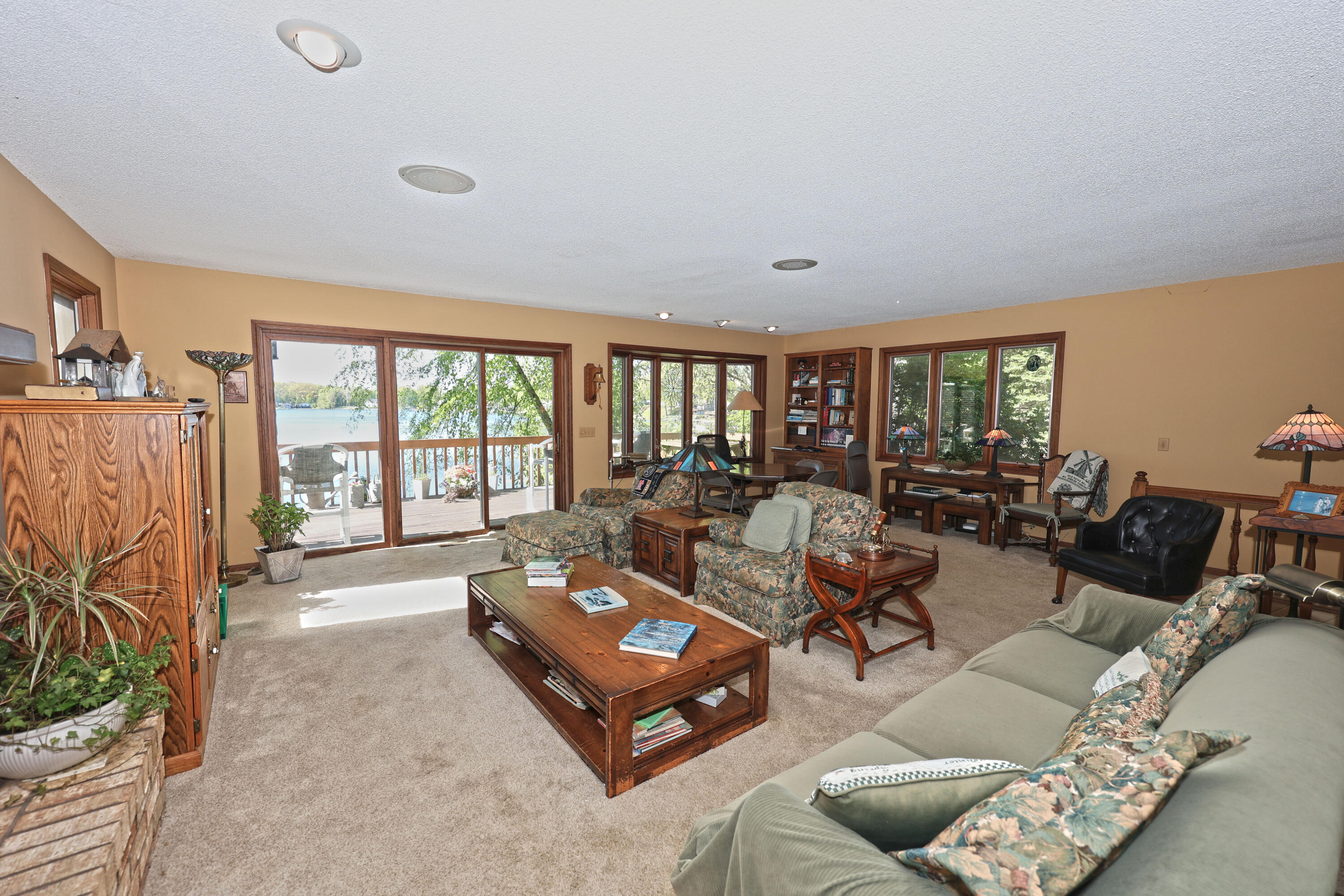94579 County Road 690 Dowagiac MI 49047