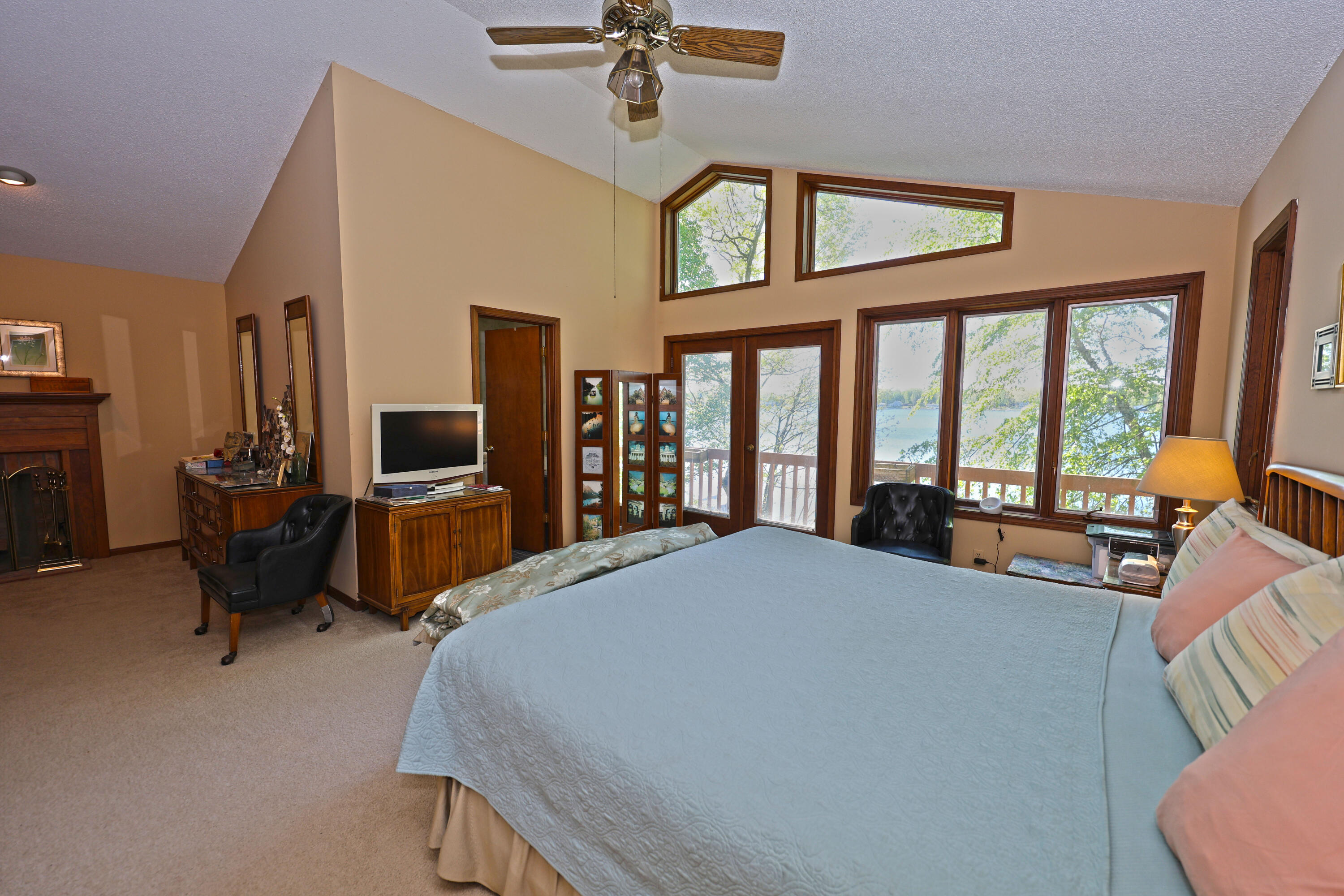 94579 County Road 690 Dowagiac MI 49047