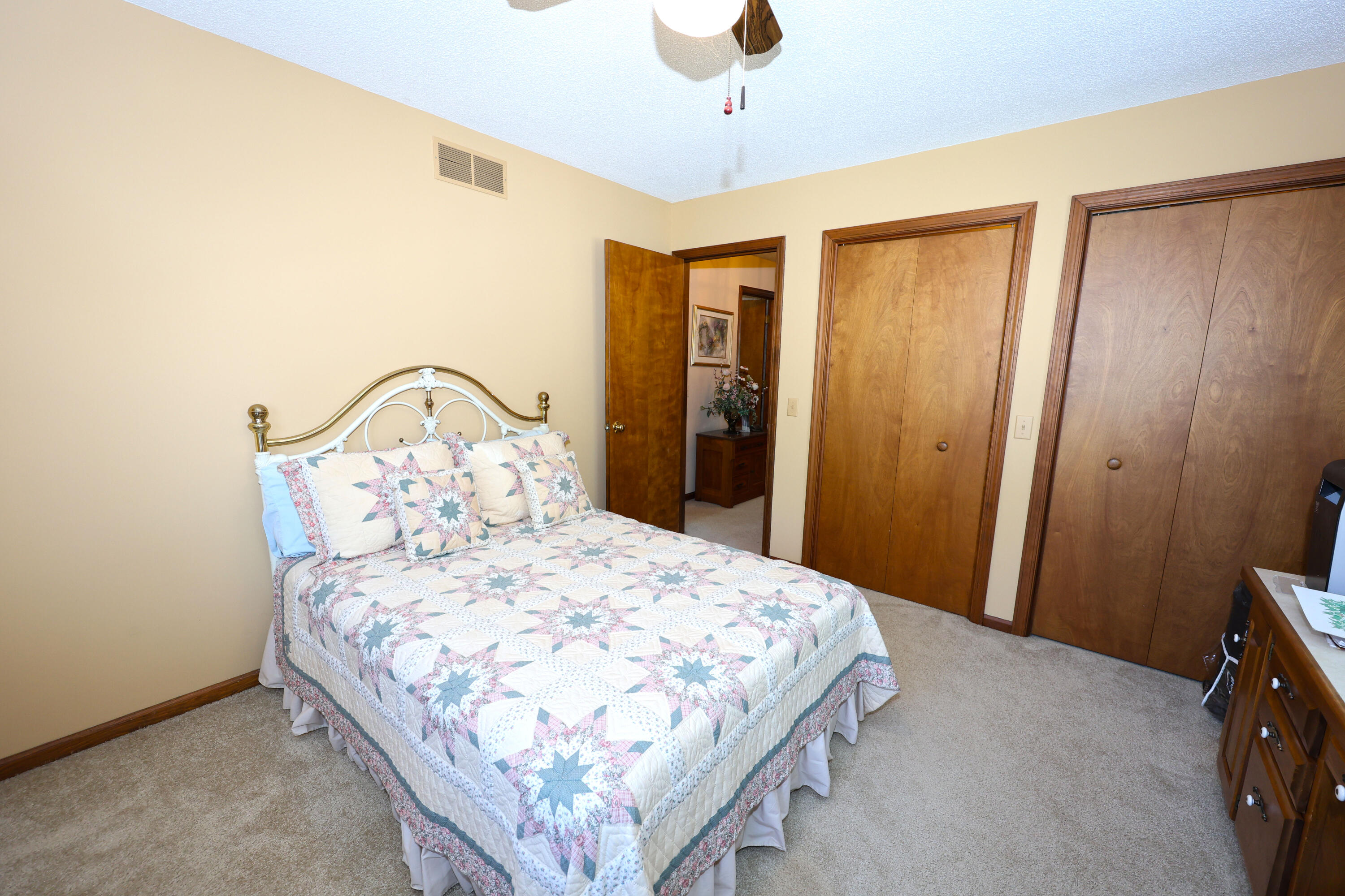 94579 County Road 690 Dowagiac MI 49047