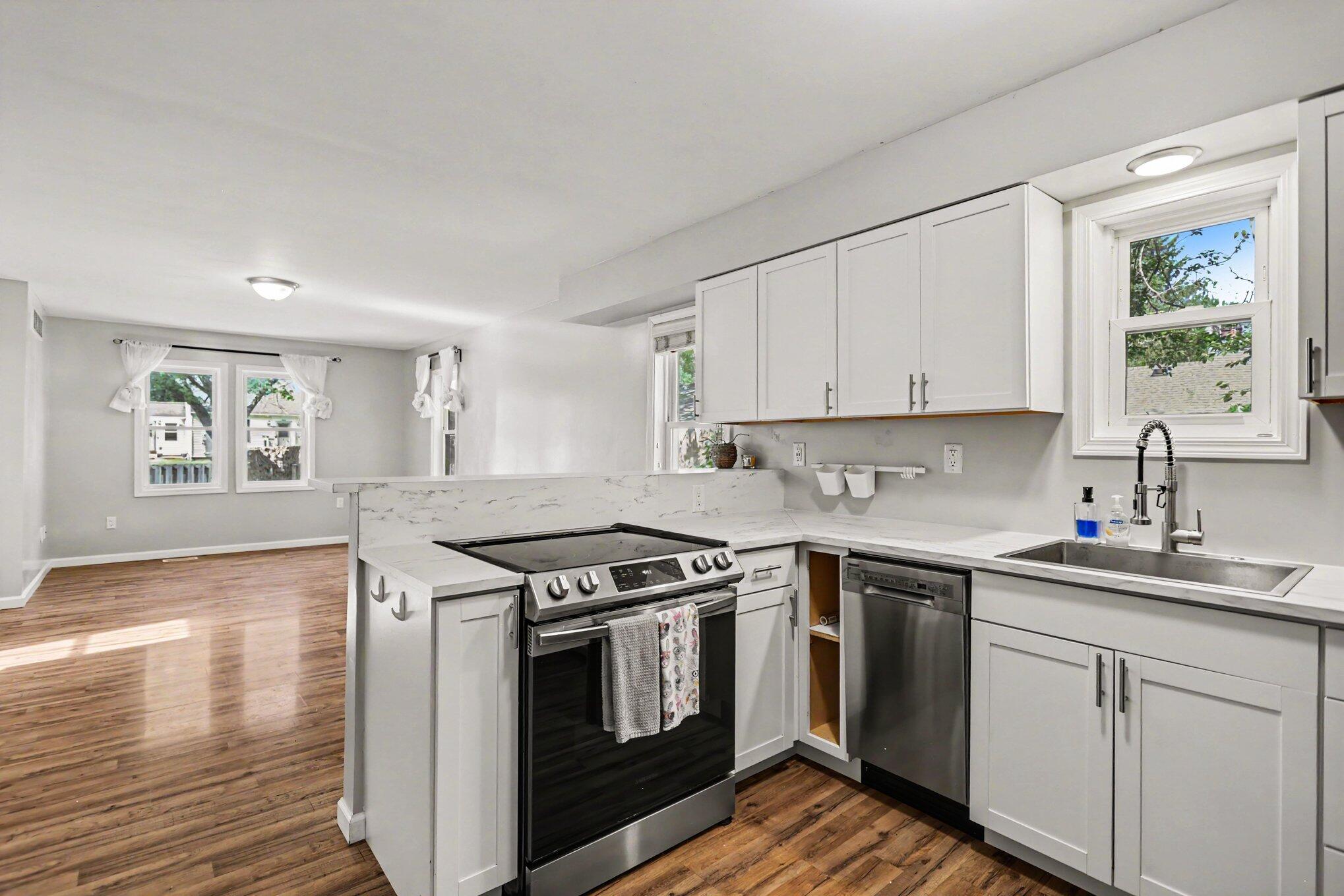 2315 Stevens Avenue Kalamazoo MI 49008