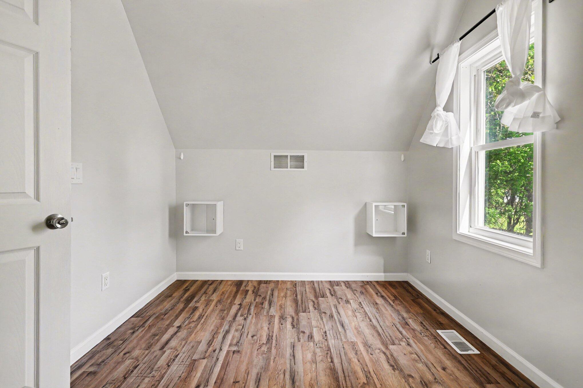 2315 Stevens Avenue Kalamazoo MI 49008