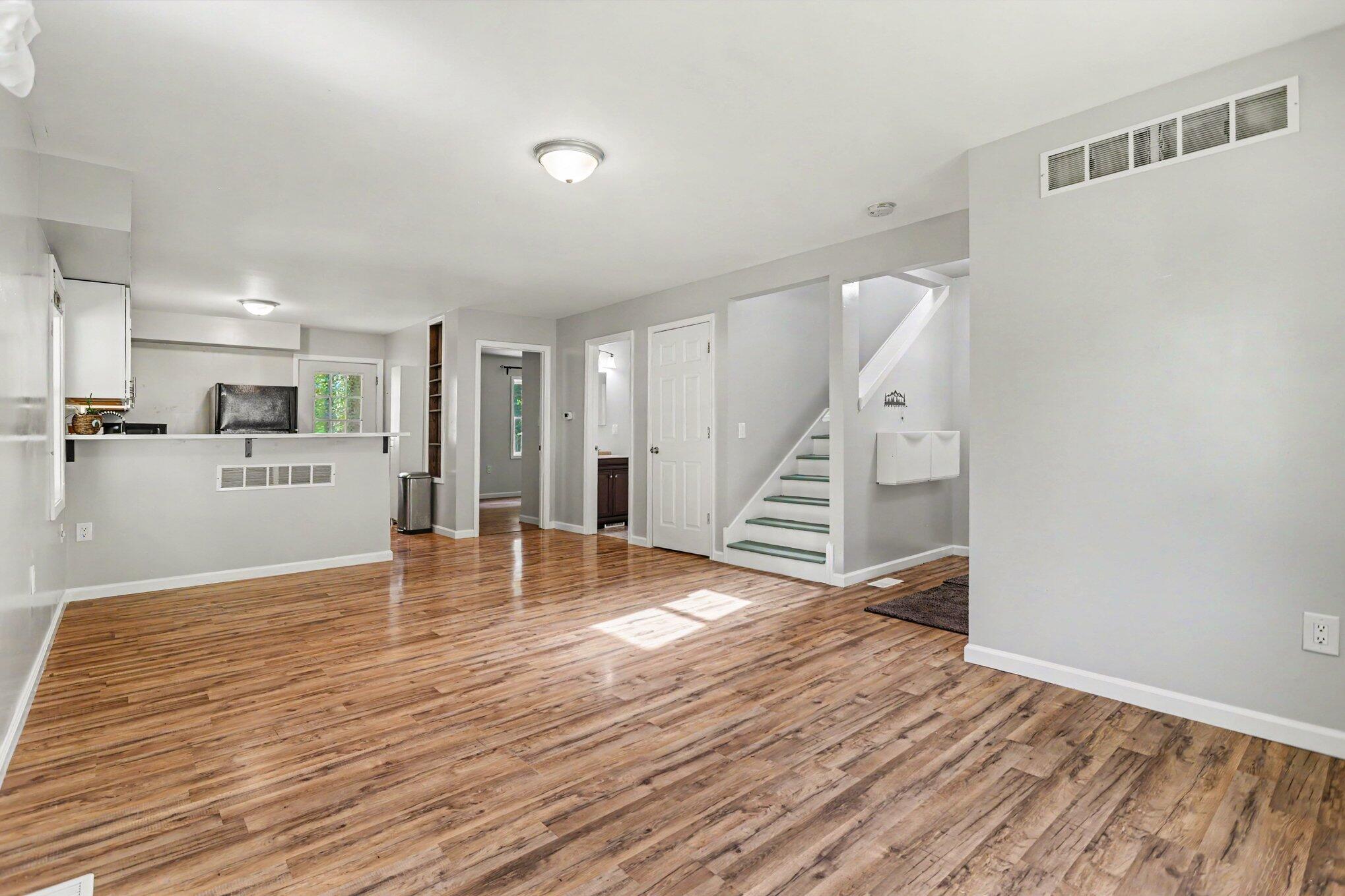 2315 Stevens Avenue Kalamazoo MI 49008