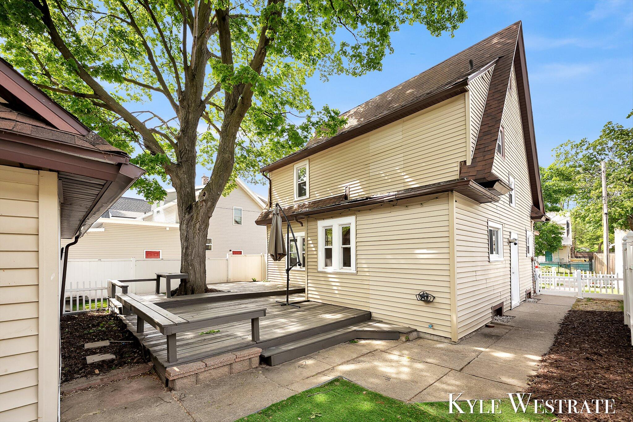 1248 Fisk Road SE Grand Rapids MI 49506