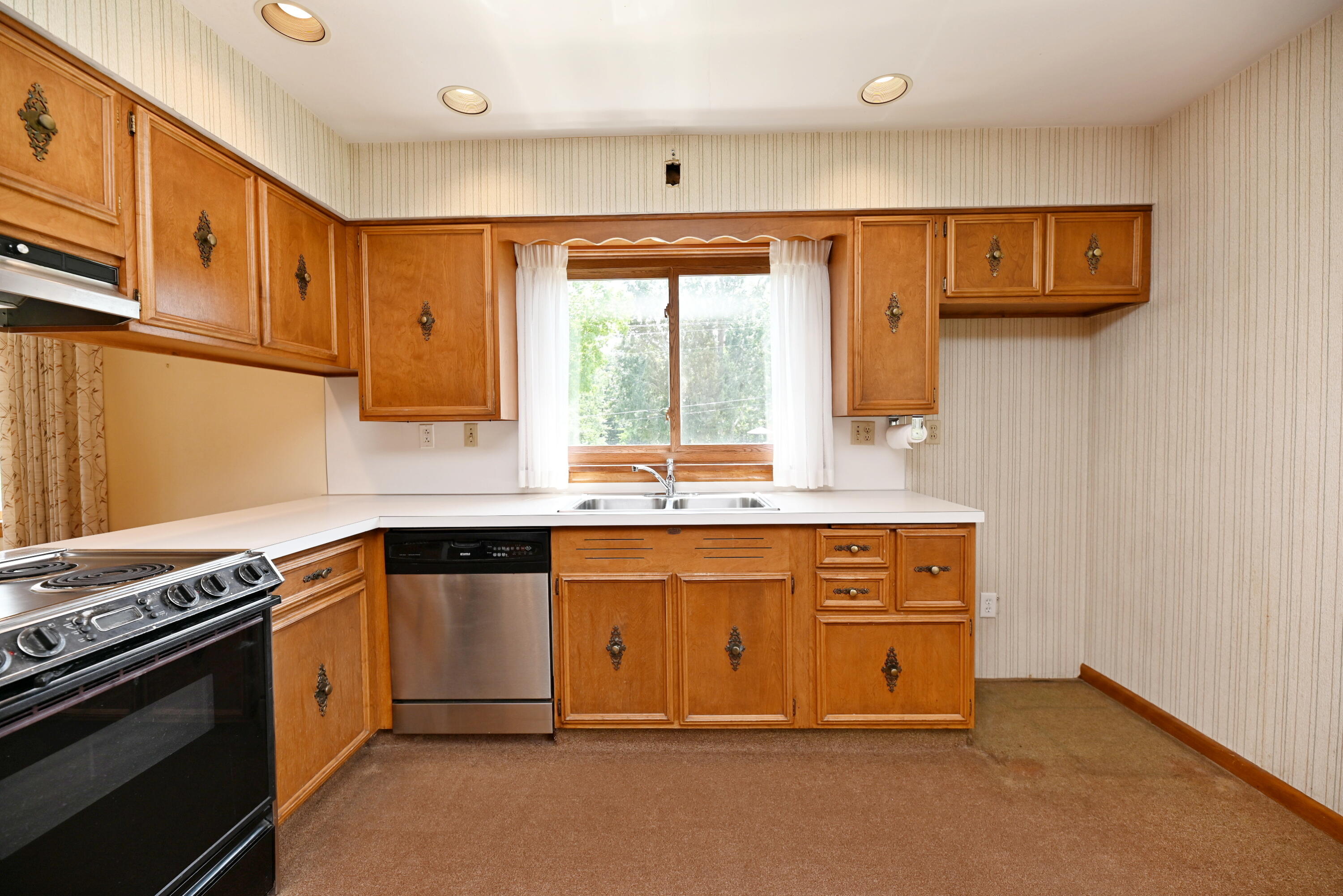 17443 Hayes Street Grand Haven MI 49417