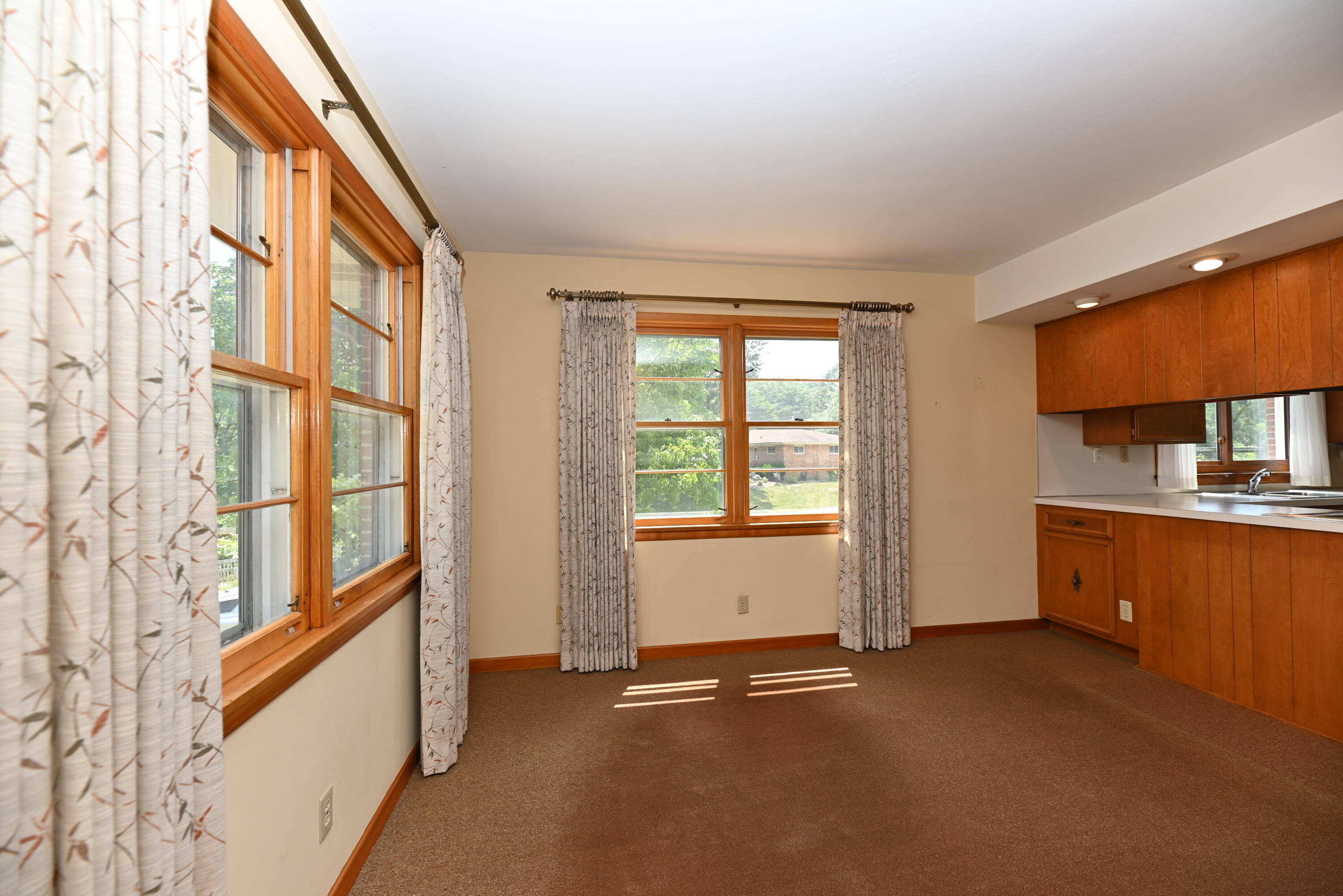 17443 Hayes Street Grand Haven MI 49417