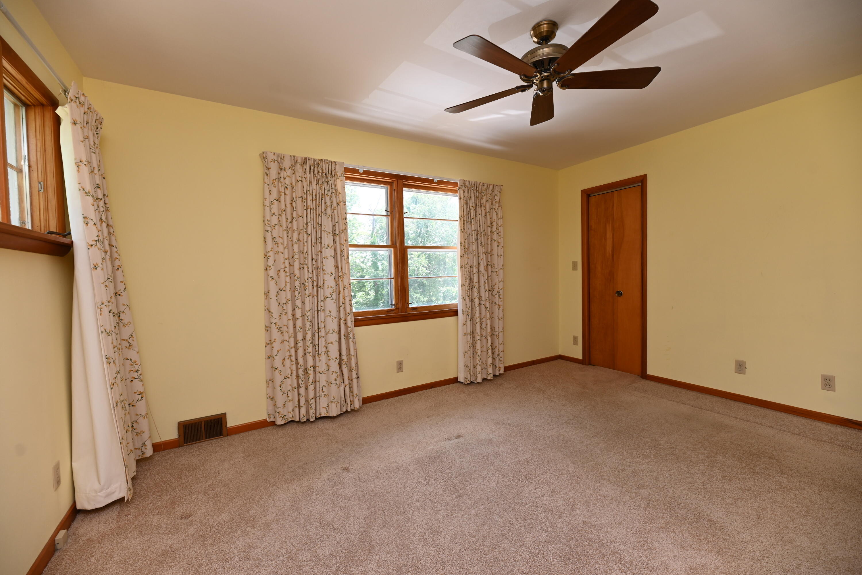 17443 Hayes Street Grand Haven MI 49417