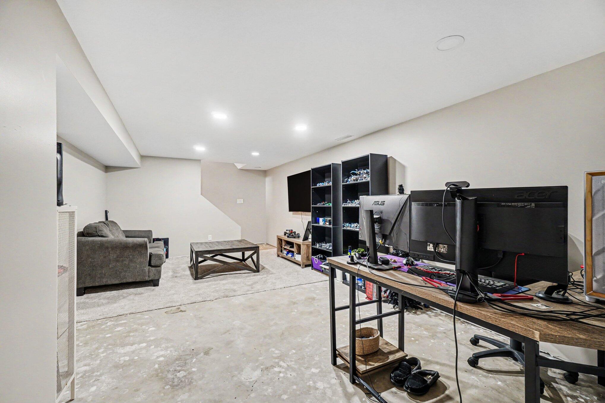 2605 Heverly Drive E Portage MI 49024