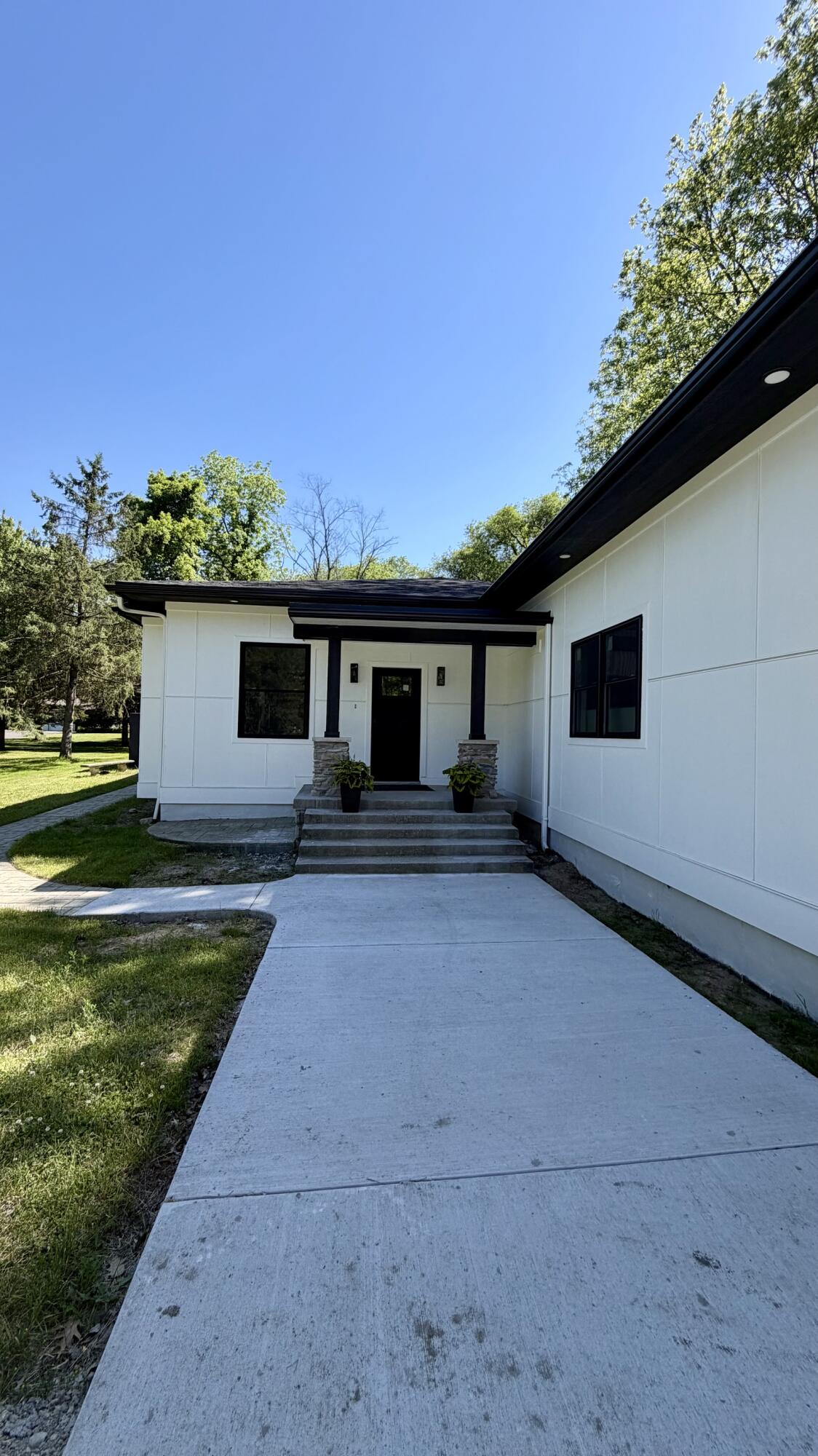1810 NW Leonard Street Grand Rapids MI 49534