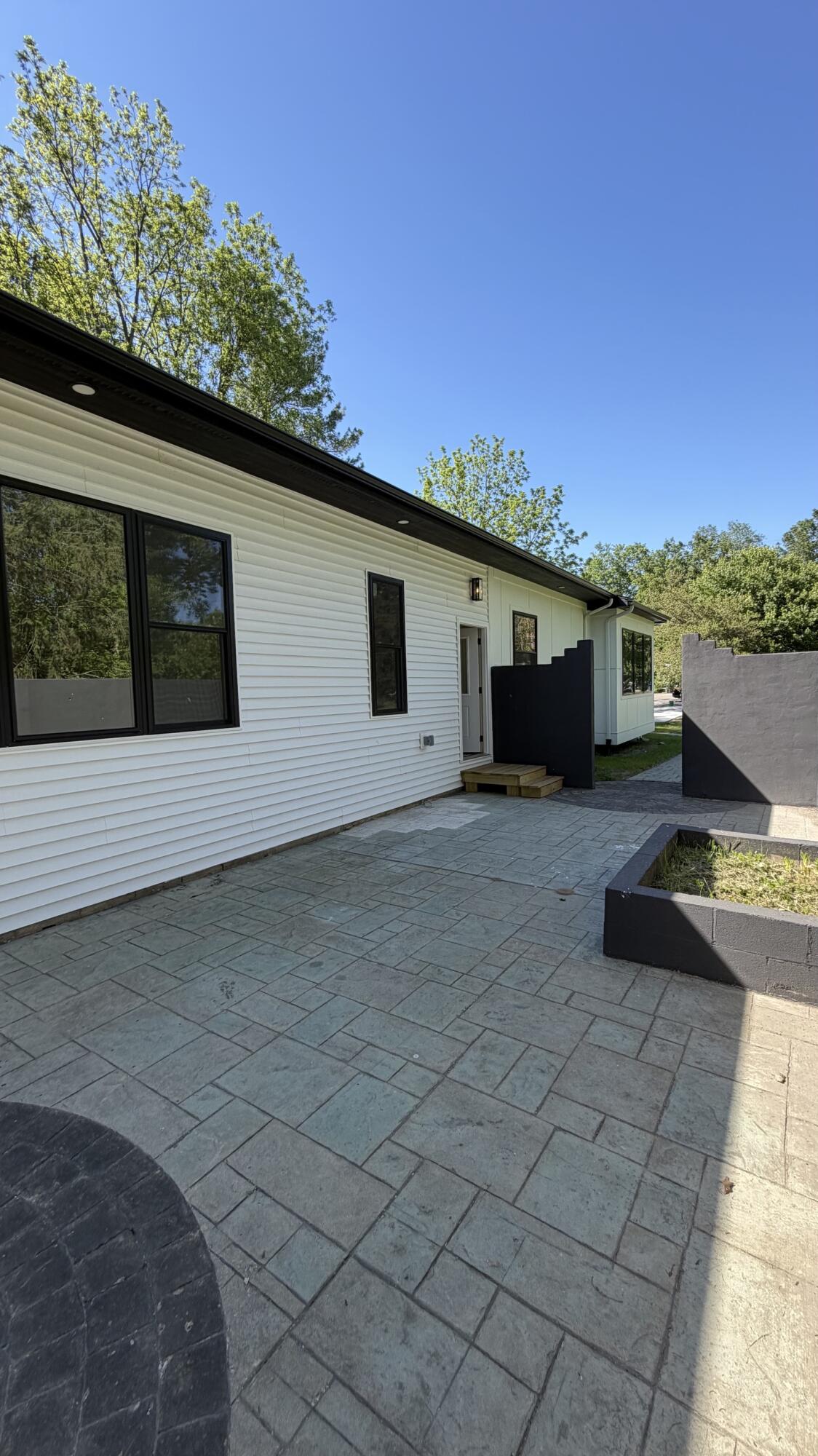 1810 NW Leonard Street Grand Rapids MI 49534