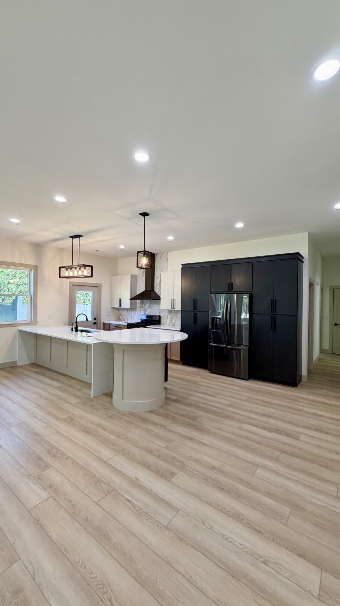 1810 NW Leonard Street Grand Rapids MI 49534