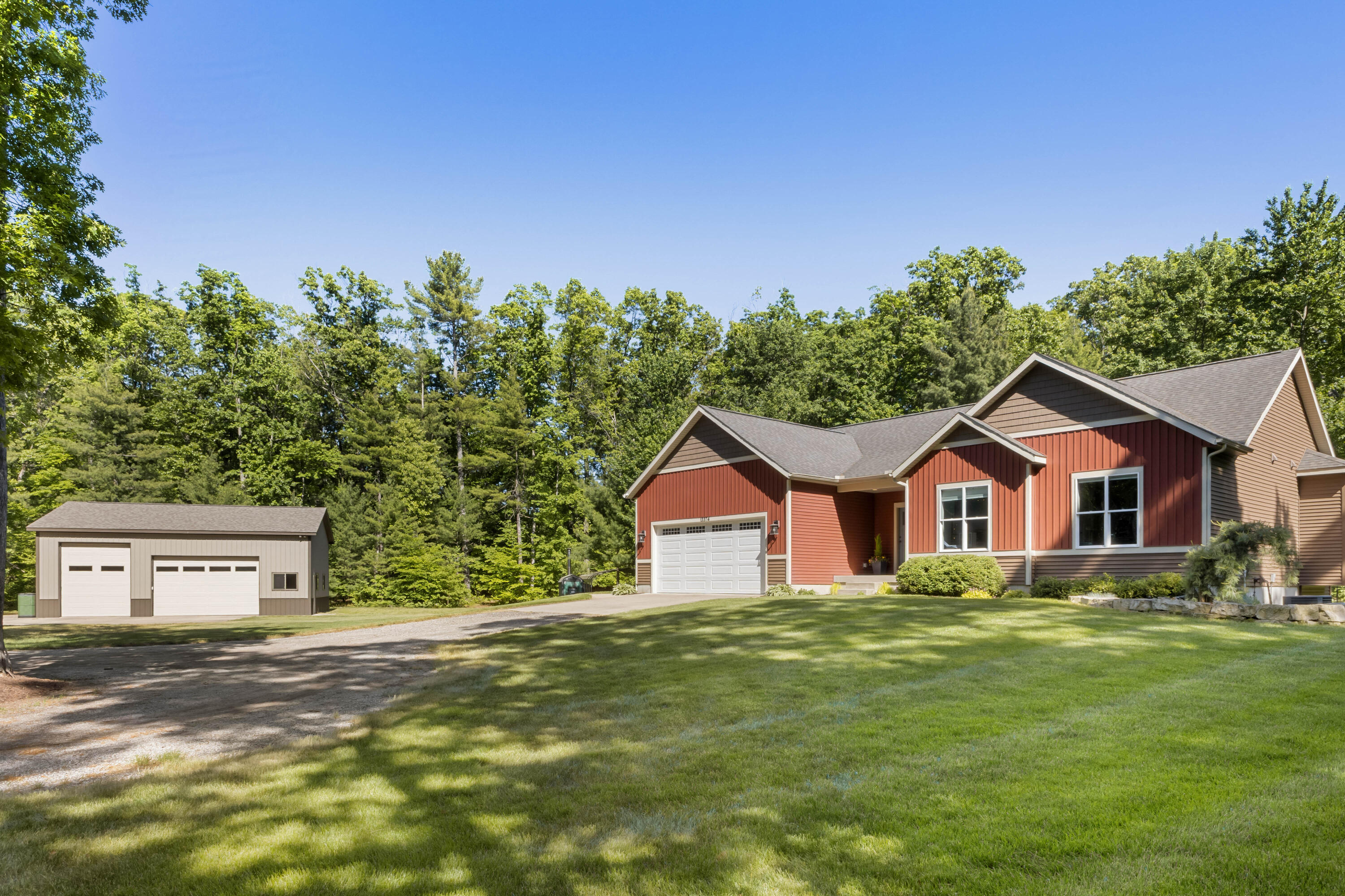 13374 141st Avenue Grand Haven MI 49417