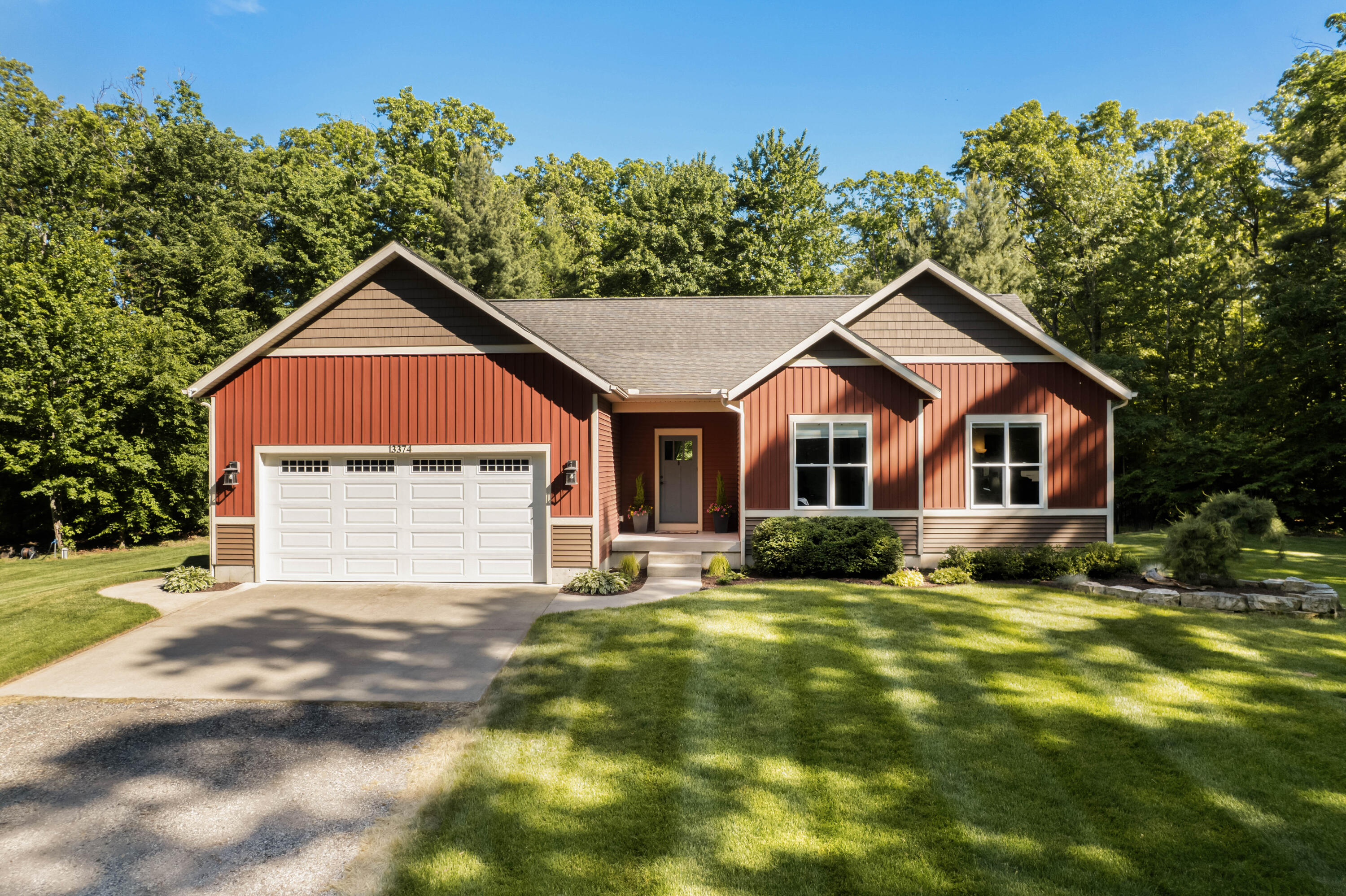 13374 141st Avenue Grand Haven MI 49417