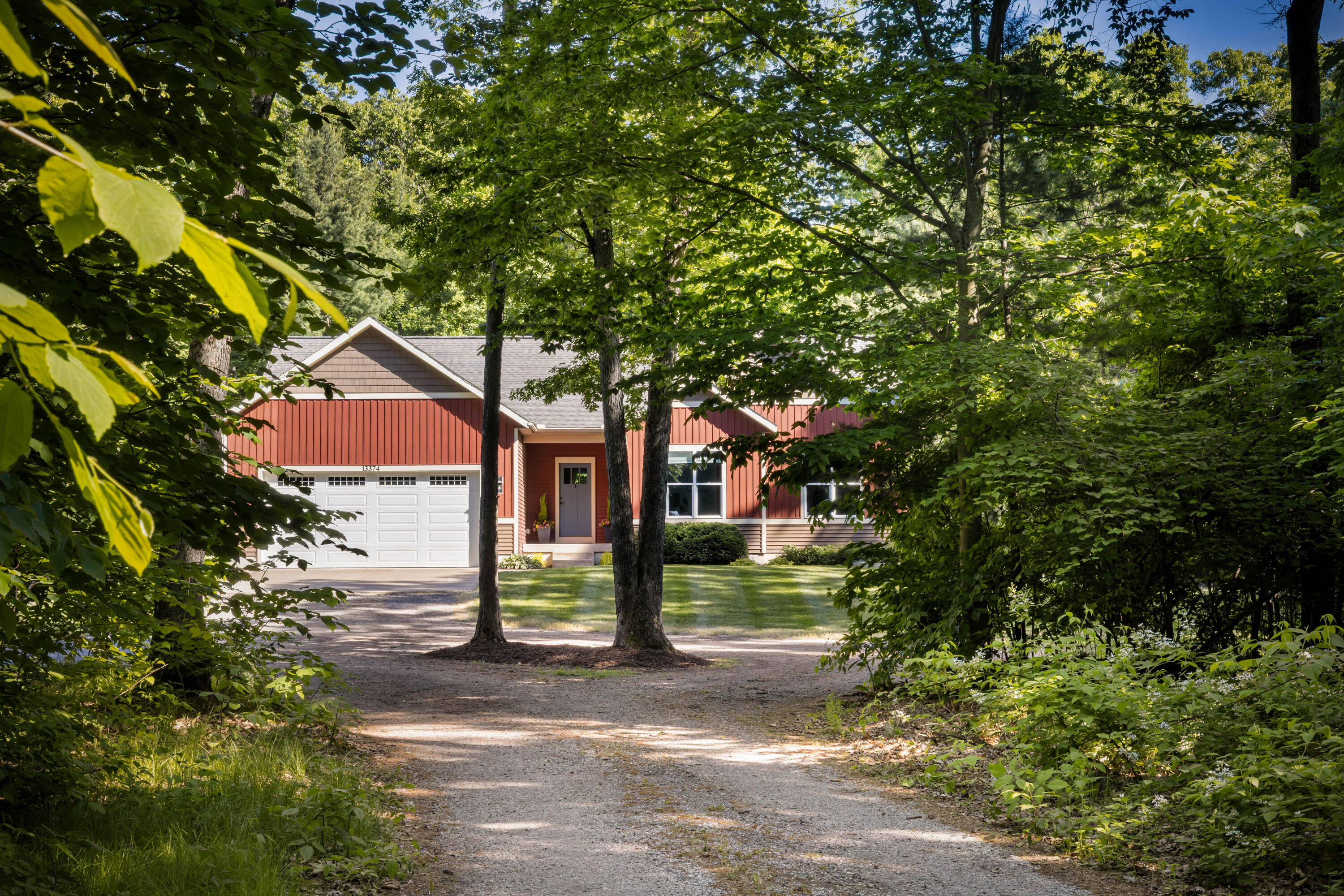 13374 141st Avenue Grand Haven MI 49417
