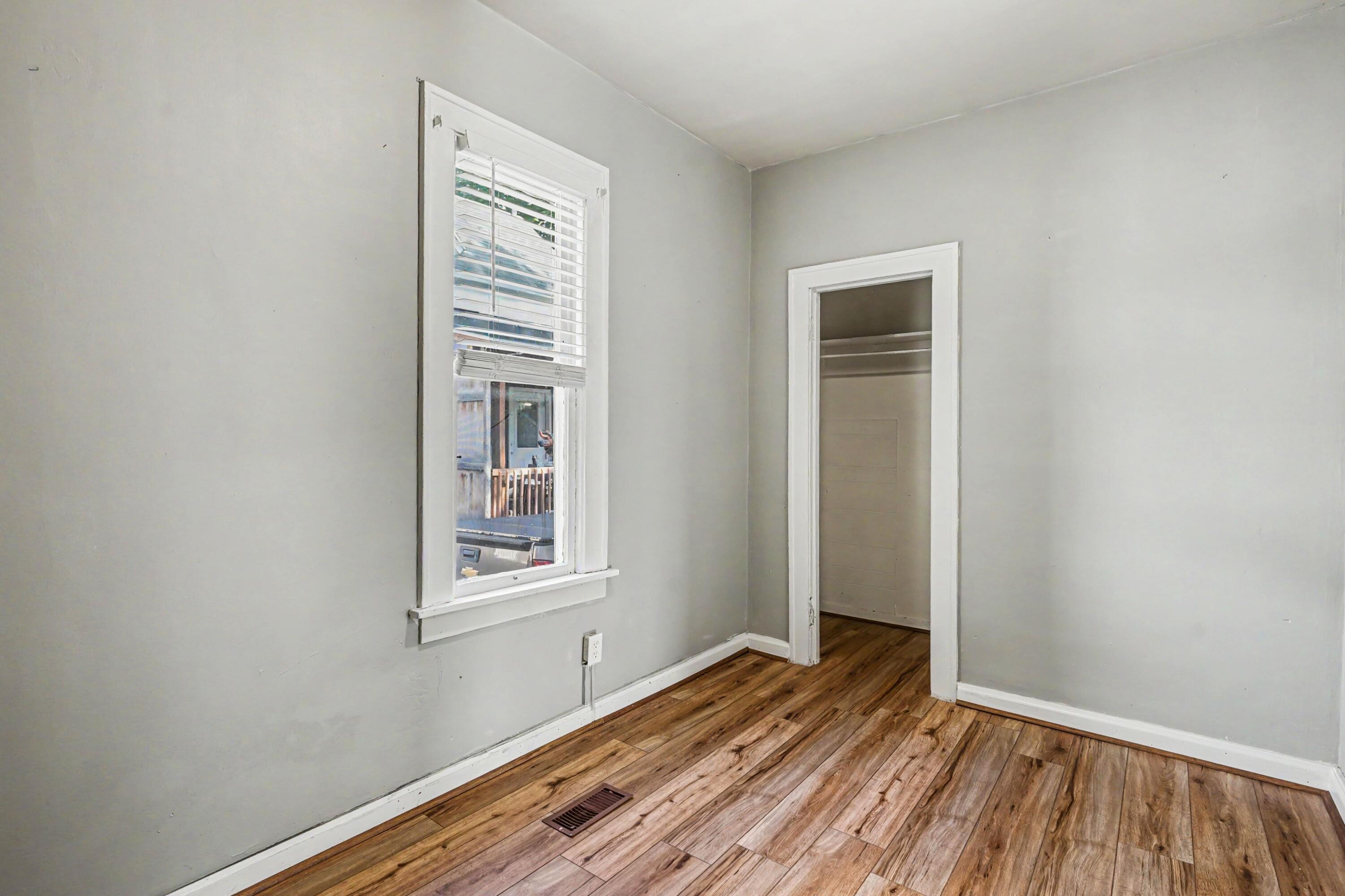 1023 Pulawski Street SW Grand Rapids MI 49504