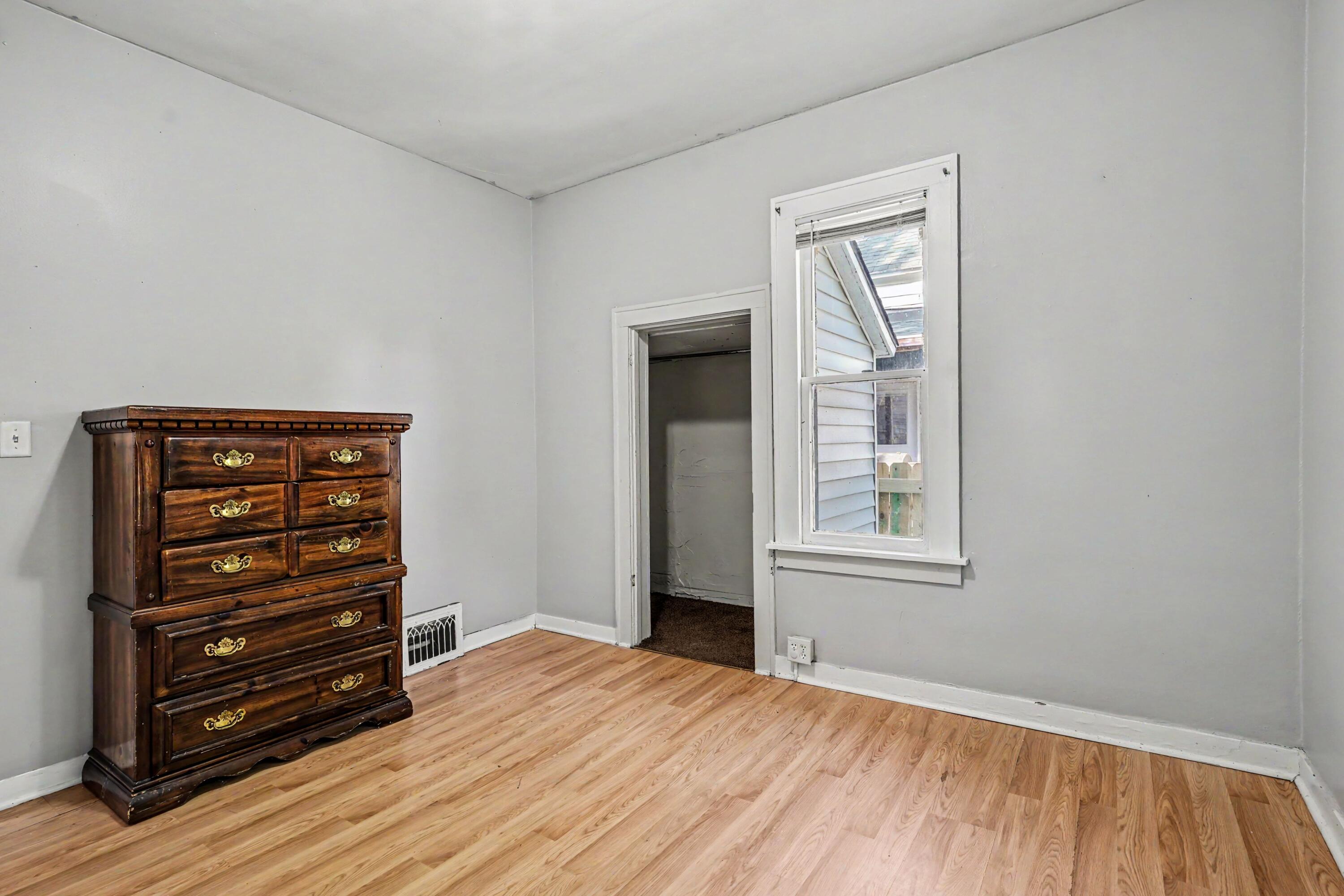 1023 Pulawski Street SW Grand Rapids MI 49504