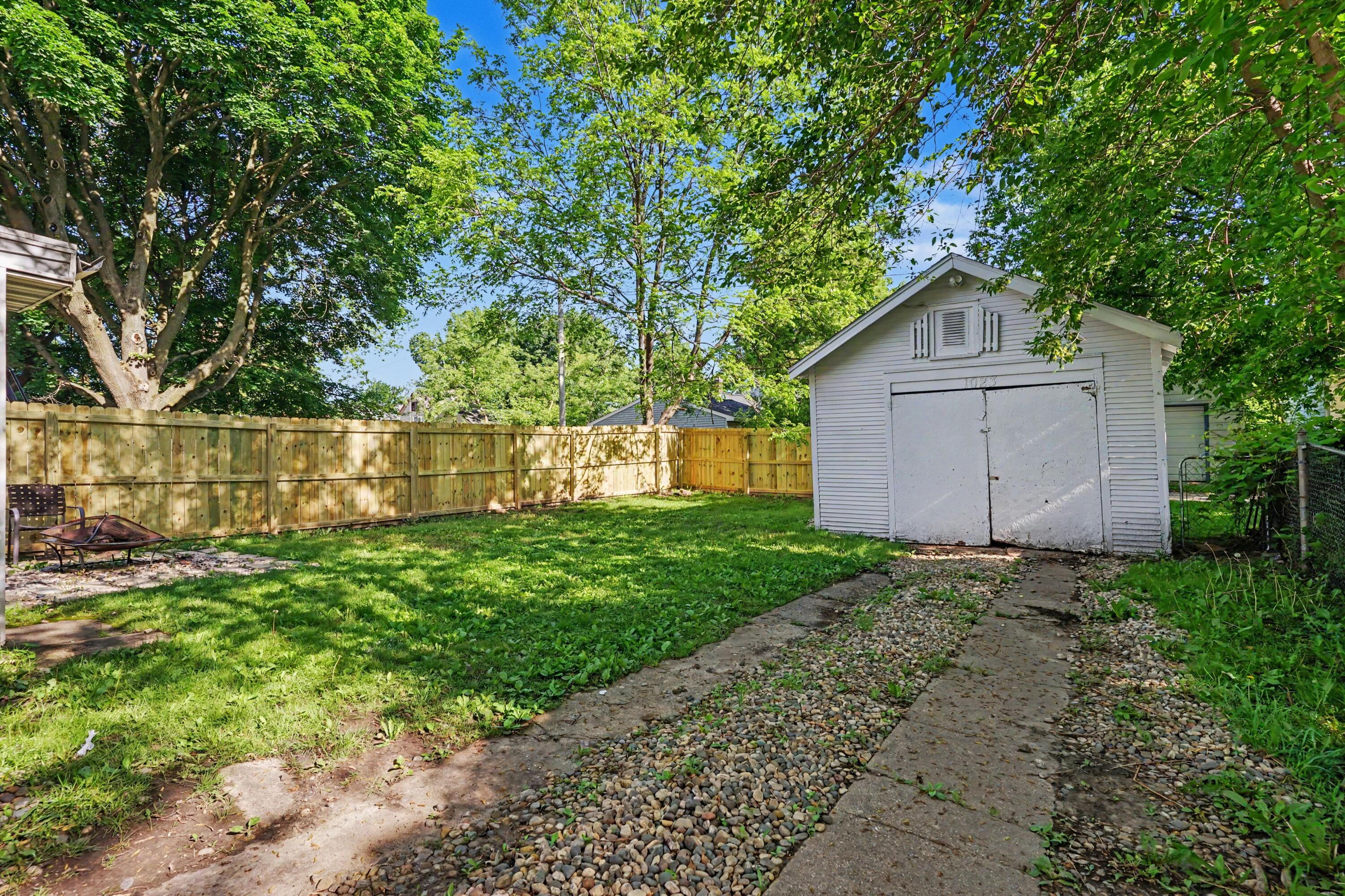 1023 Pulawski Street SW Grand Rapids MI 49504