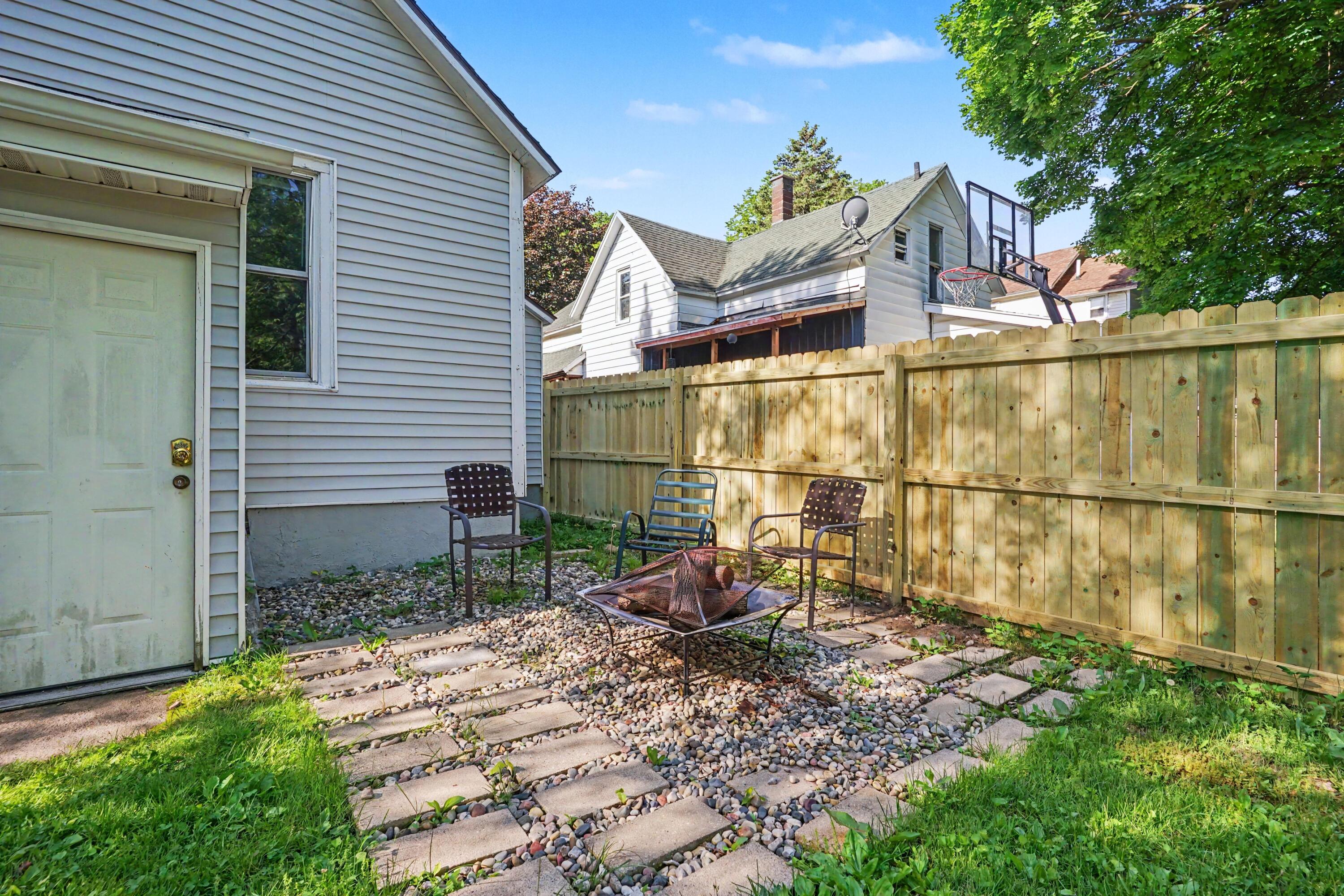 1023 Pulawski Street SW Grand Rapids MI 49504