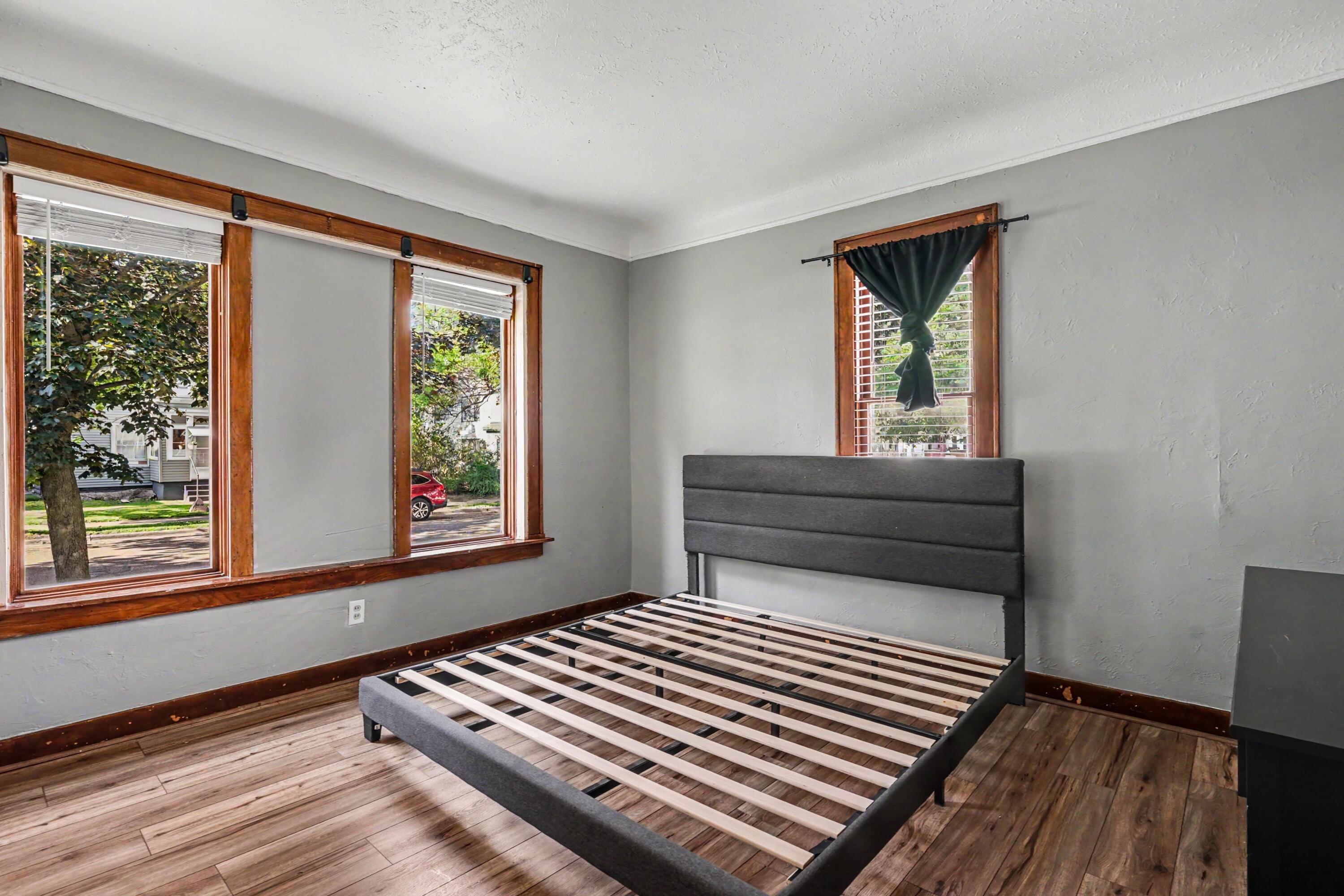 1023 Pulawski Street SW Grand Rapids MI 49504