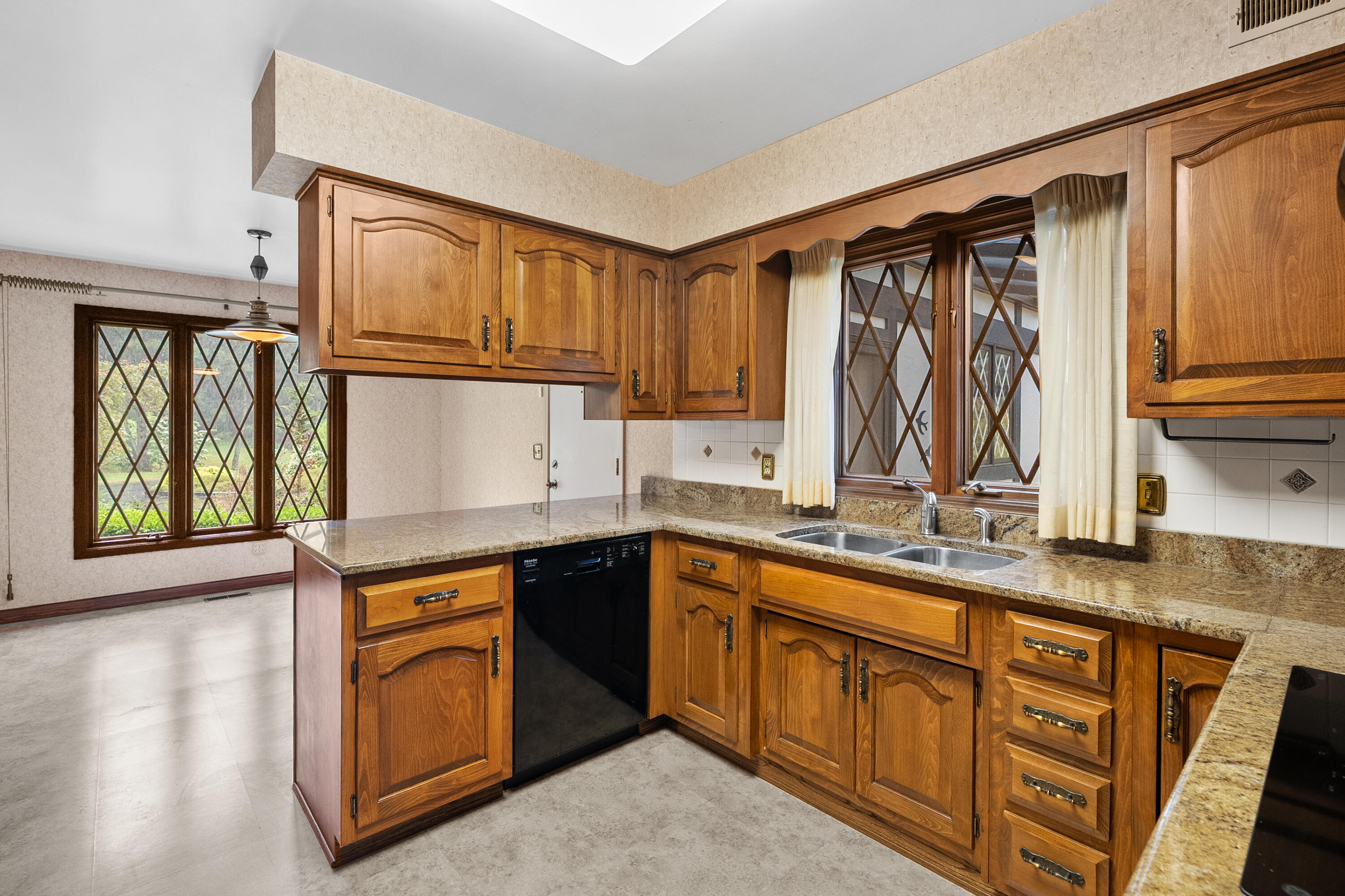 6926 W H Avenue Kalamazoo MI 49009