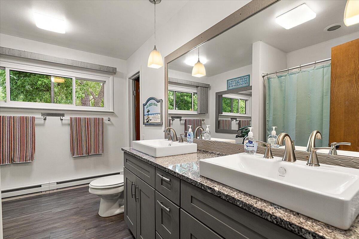 5501 Sunset Path Stevensville MI 49127