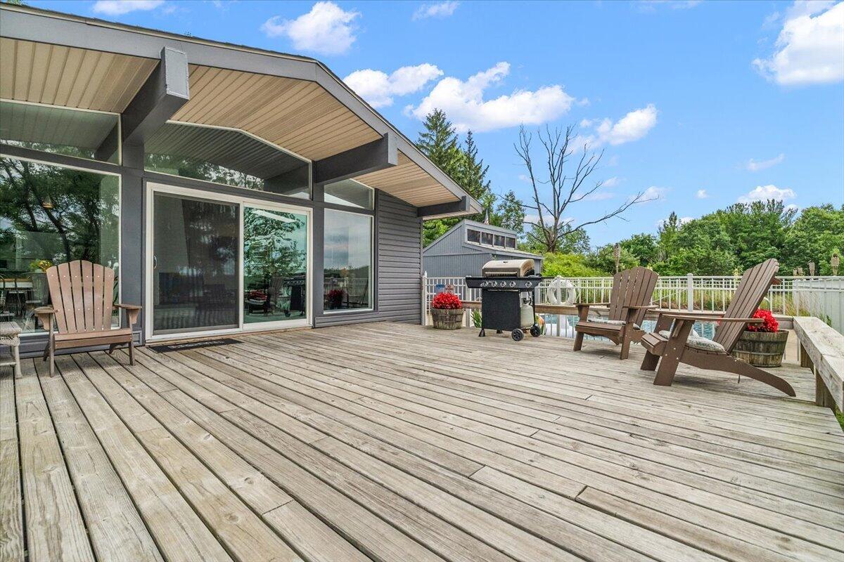 5501 Sunset Path Stevensville MI 49127