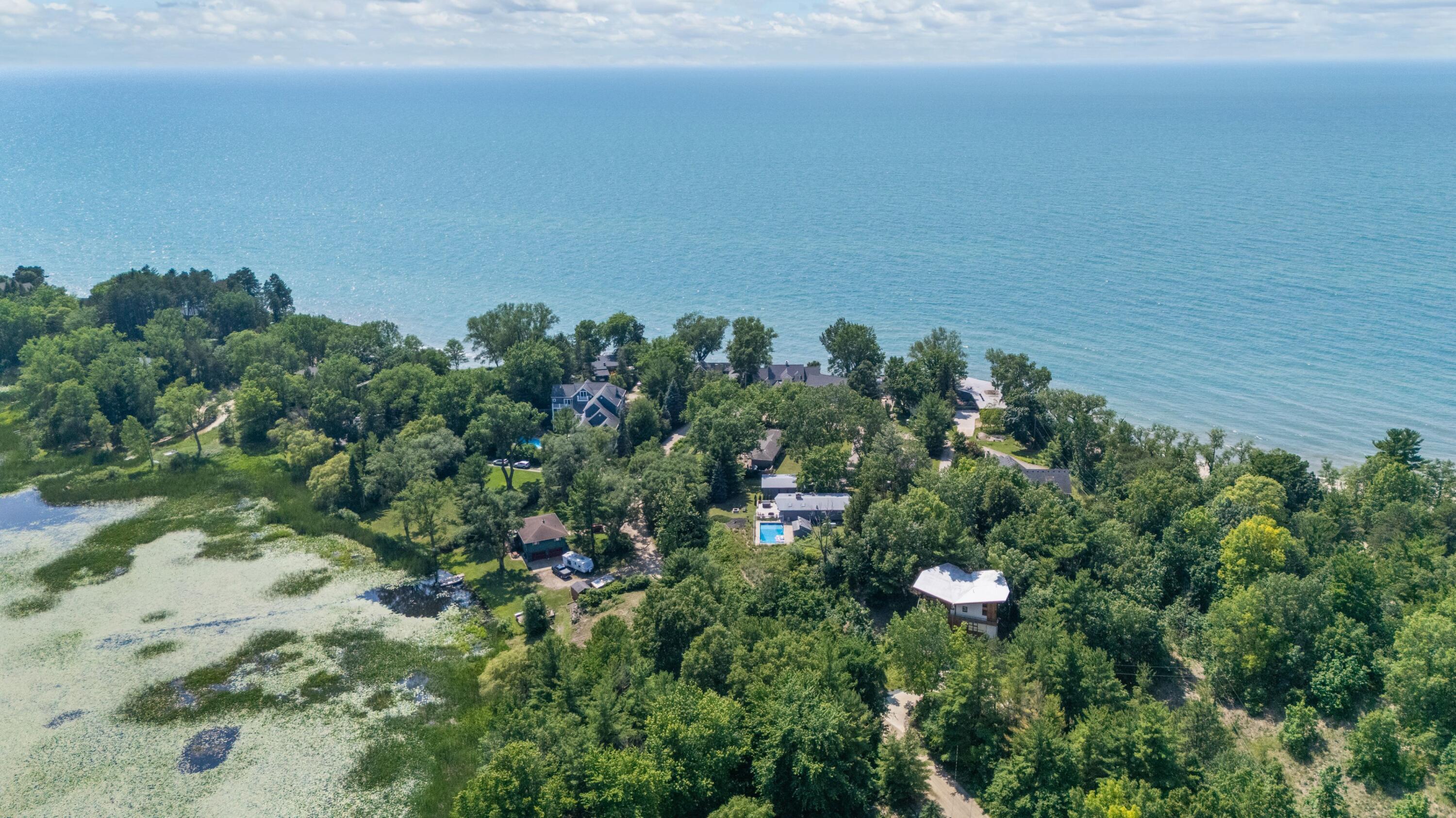 5501 Sunset Path Stevensville MI 49127