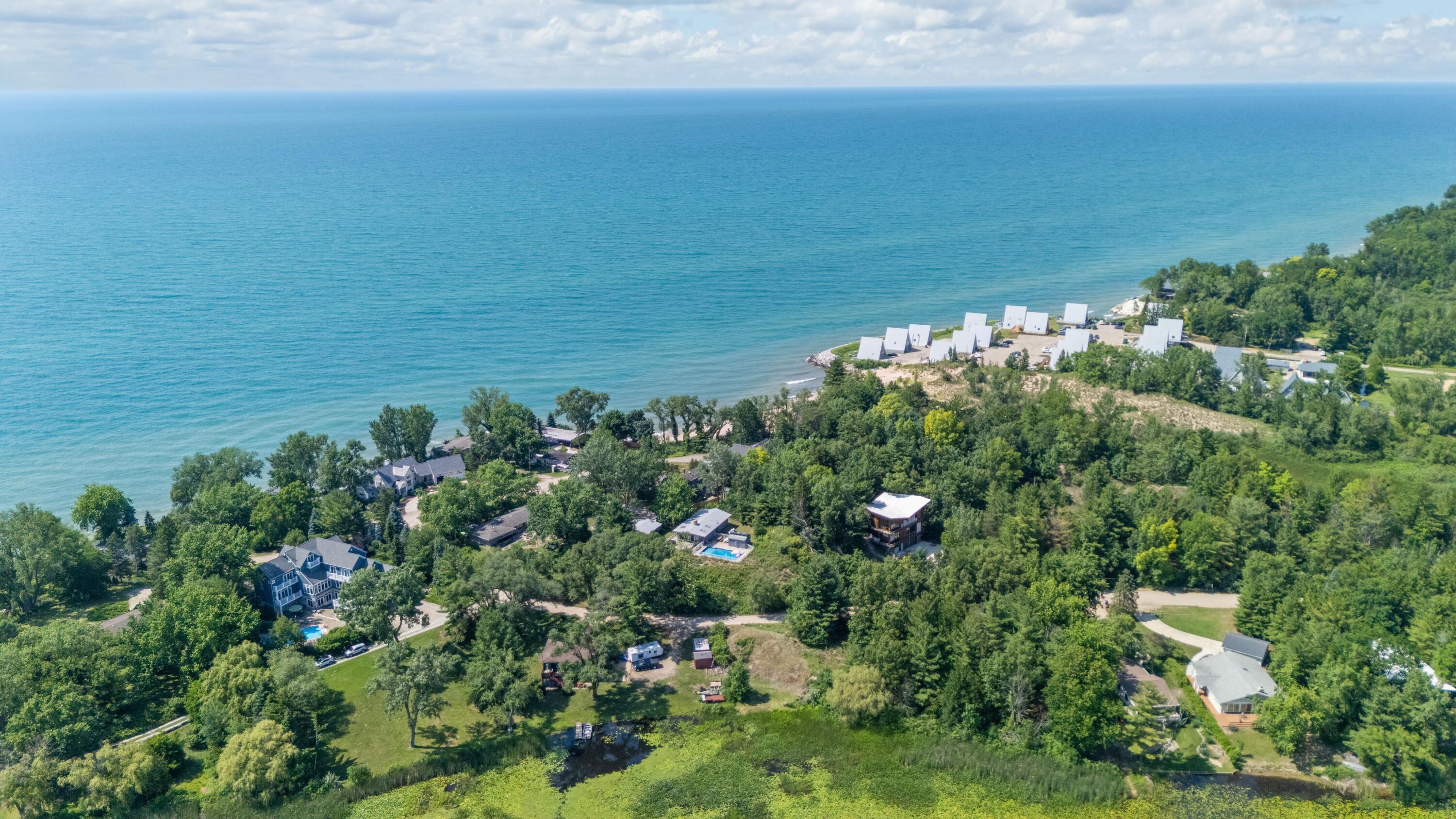 5501 Sunset Path Stevensville MI 49127