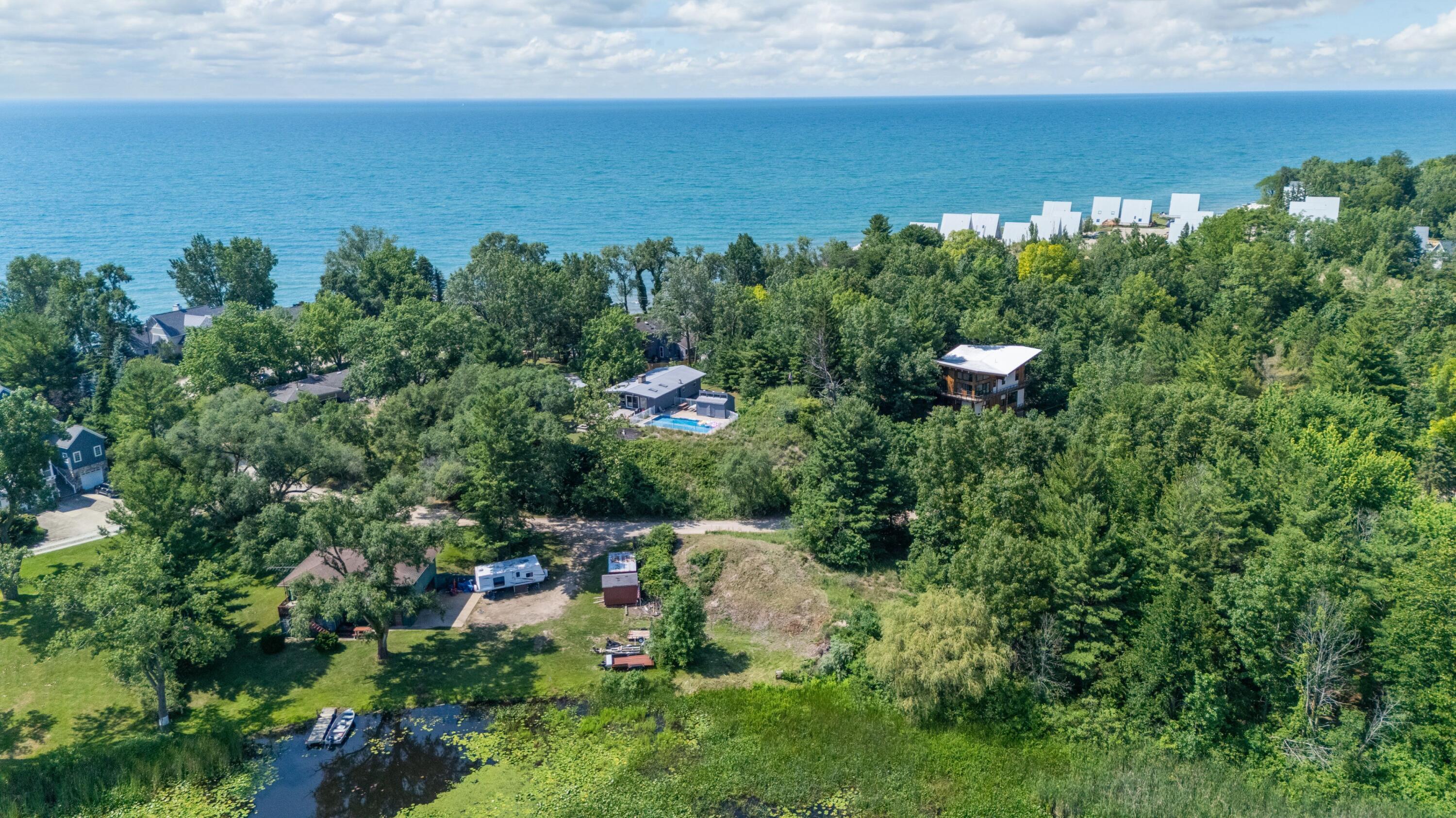5501 Sunset Path Stevensville MI 49127