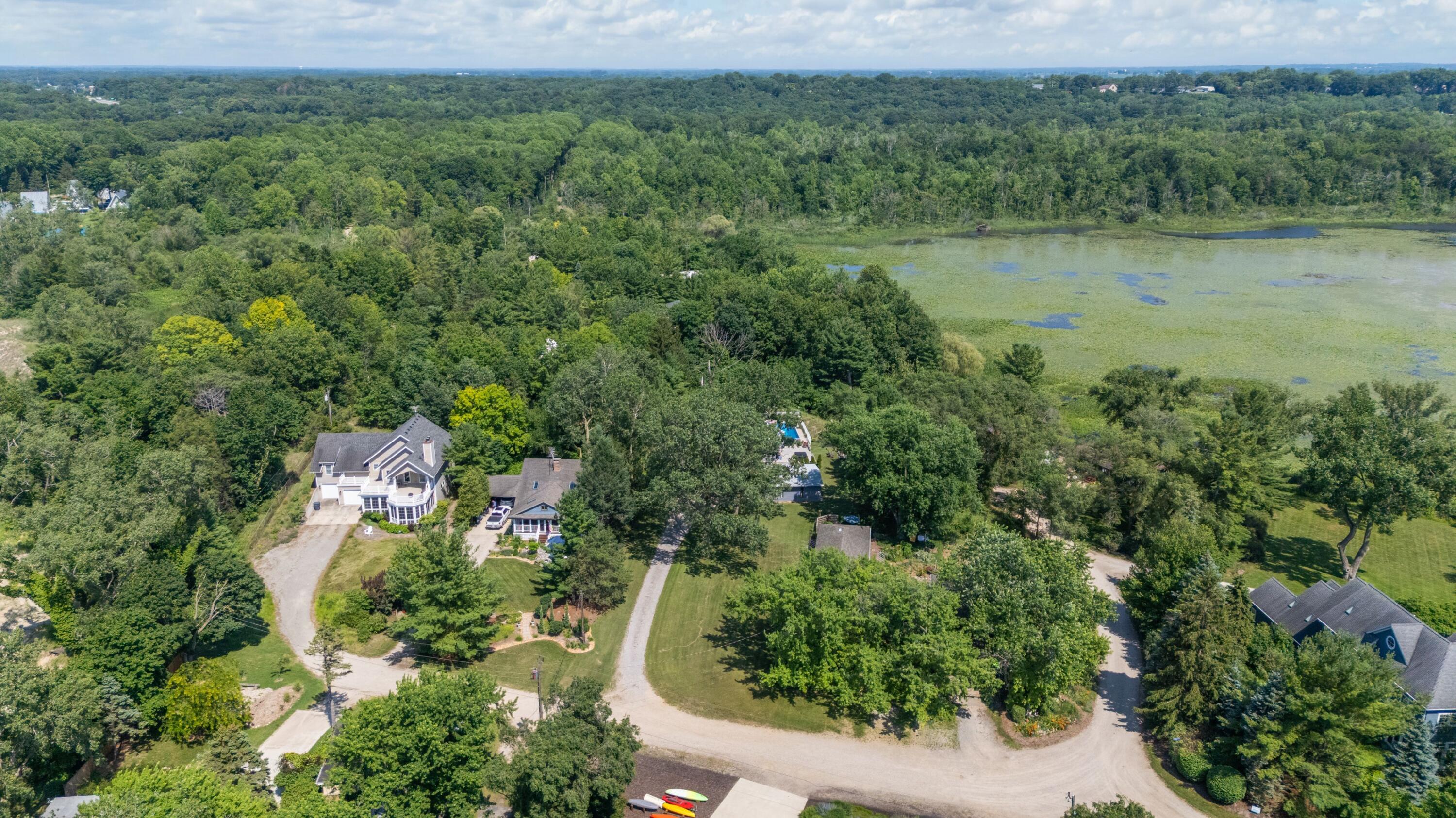 5501 Sunset Path Stevensville MI 49127