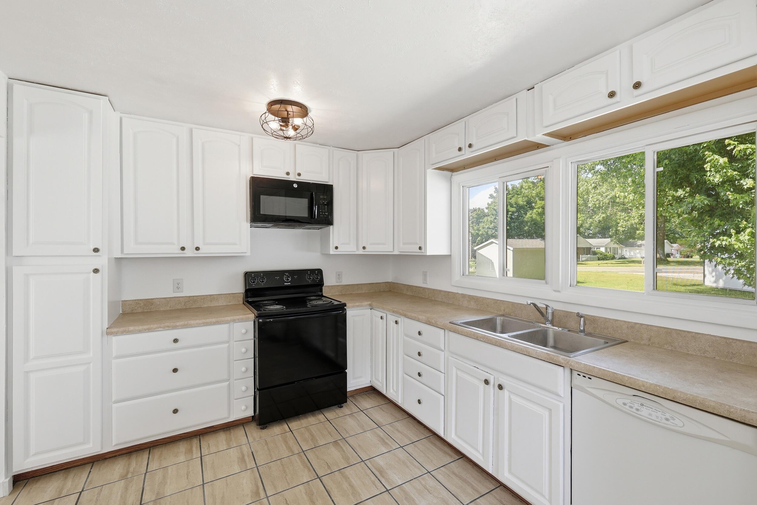 310 N John Street Decatur MI 49045